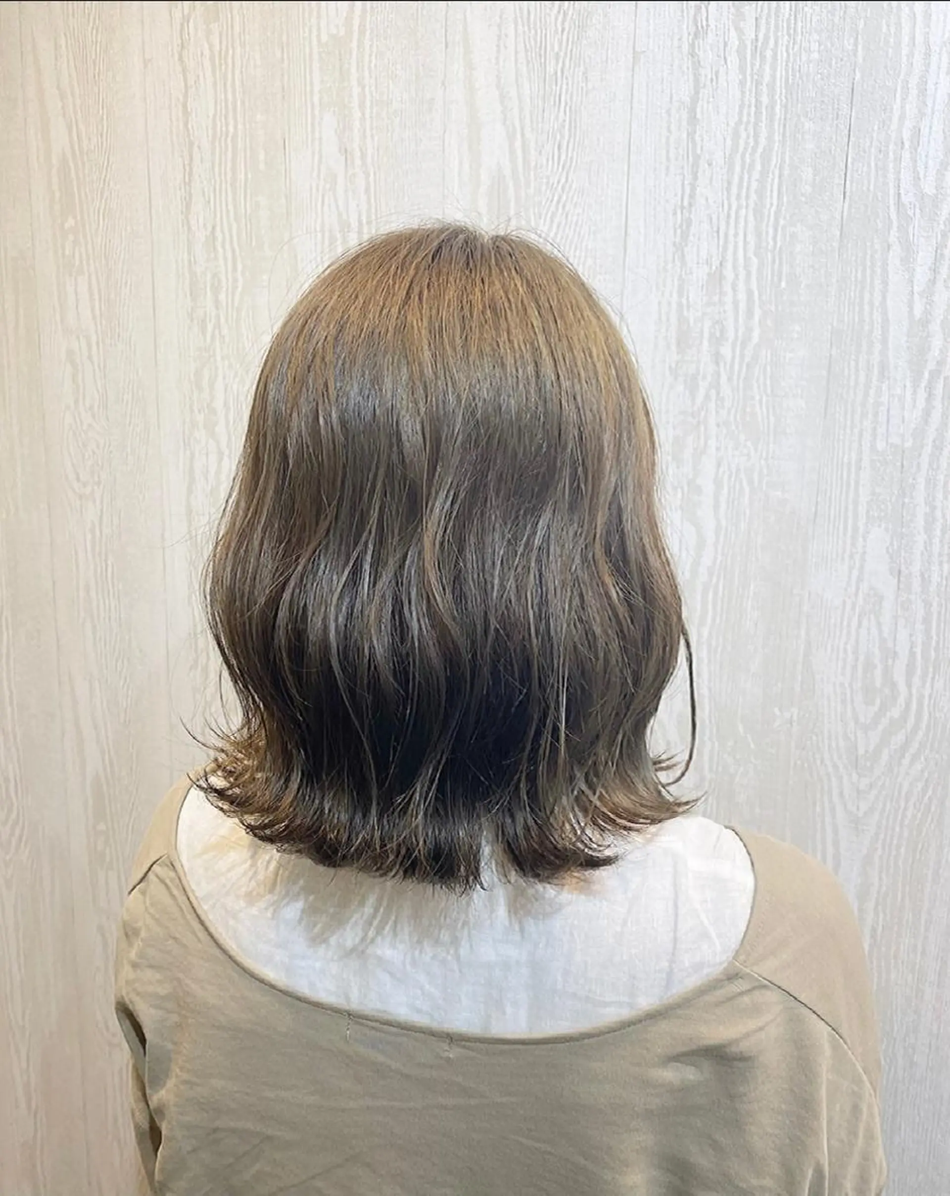 ミディアム カラー TELA  HAIR 土浦所属・TELA HAIR 副代表　岡田のヘアスタイル