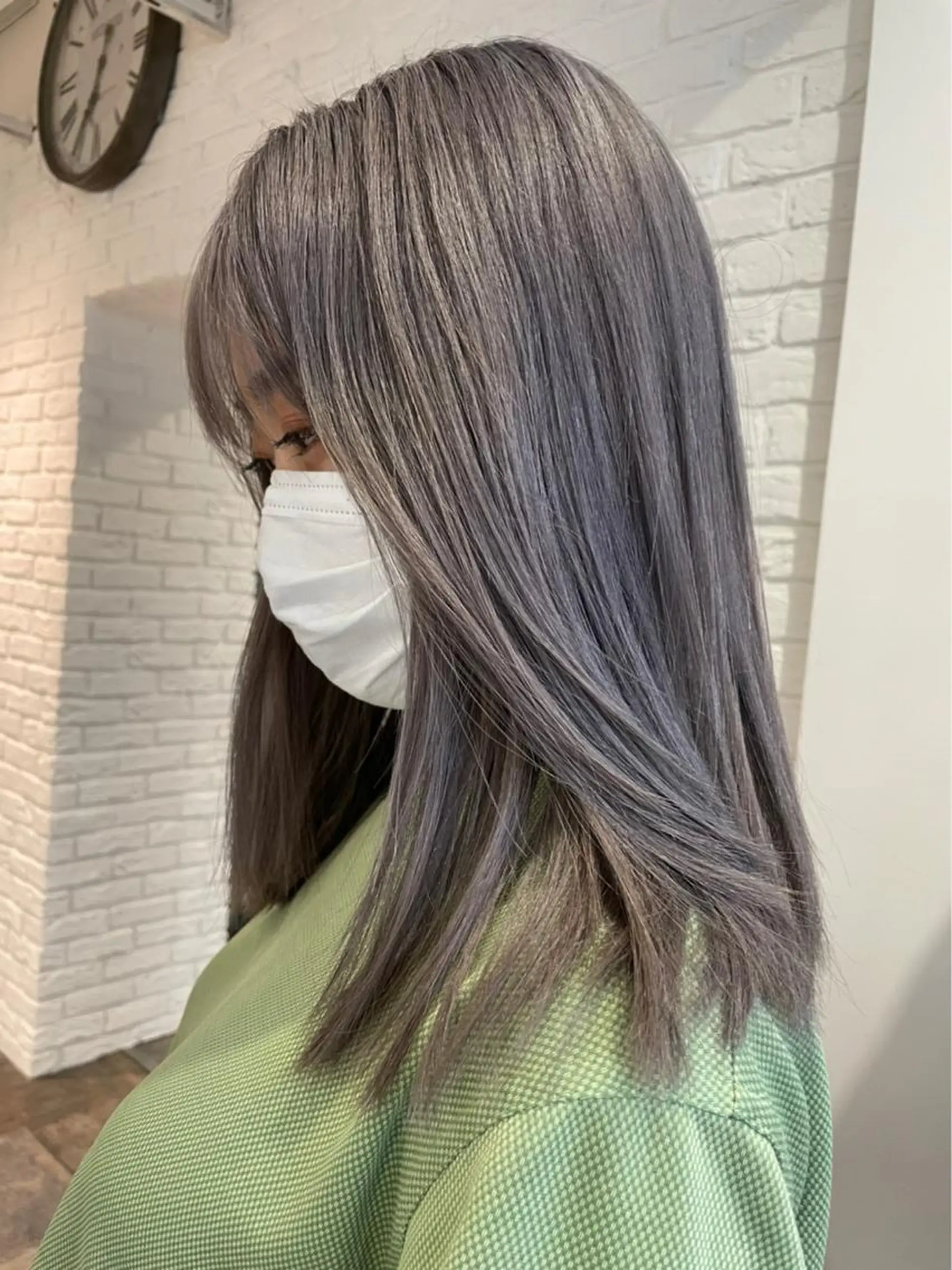 セミロング ハイトーンボブ Mizuki.のヘアスタイル