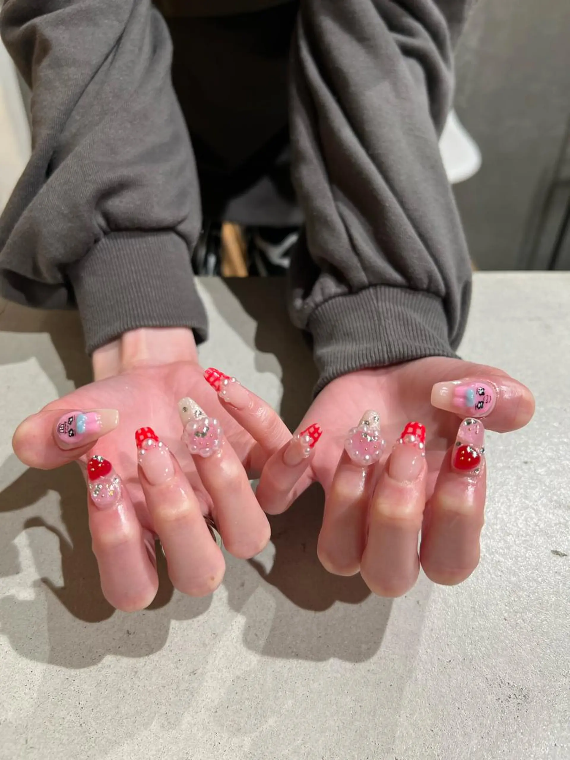 ネイル ハンドネイル zirnail所属・zir  nail 🕊️💗RIOのネイルデザイン