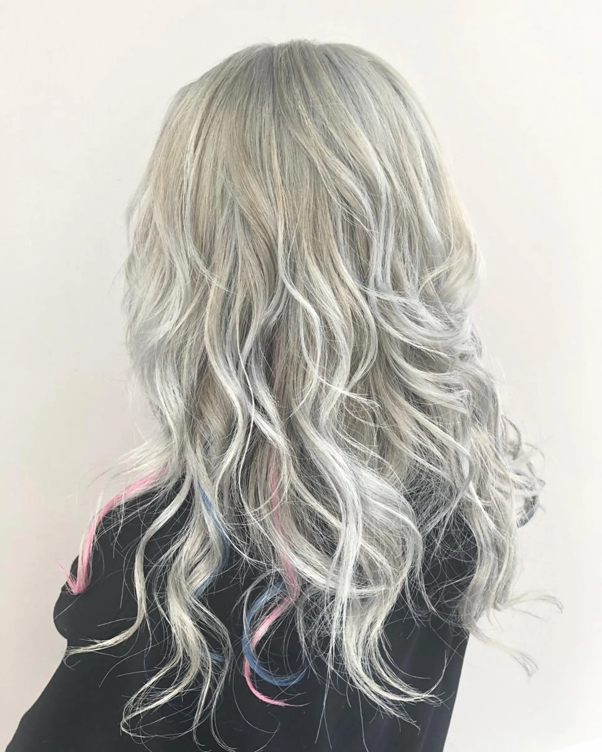 ロング カラー ブリーチ 透明感カラー✨ツヤ髪 廣畑昌志のヘアスタイル