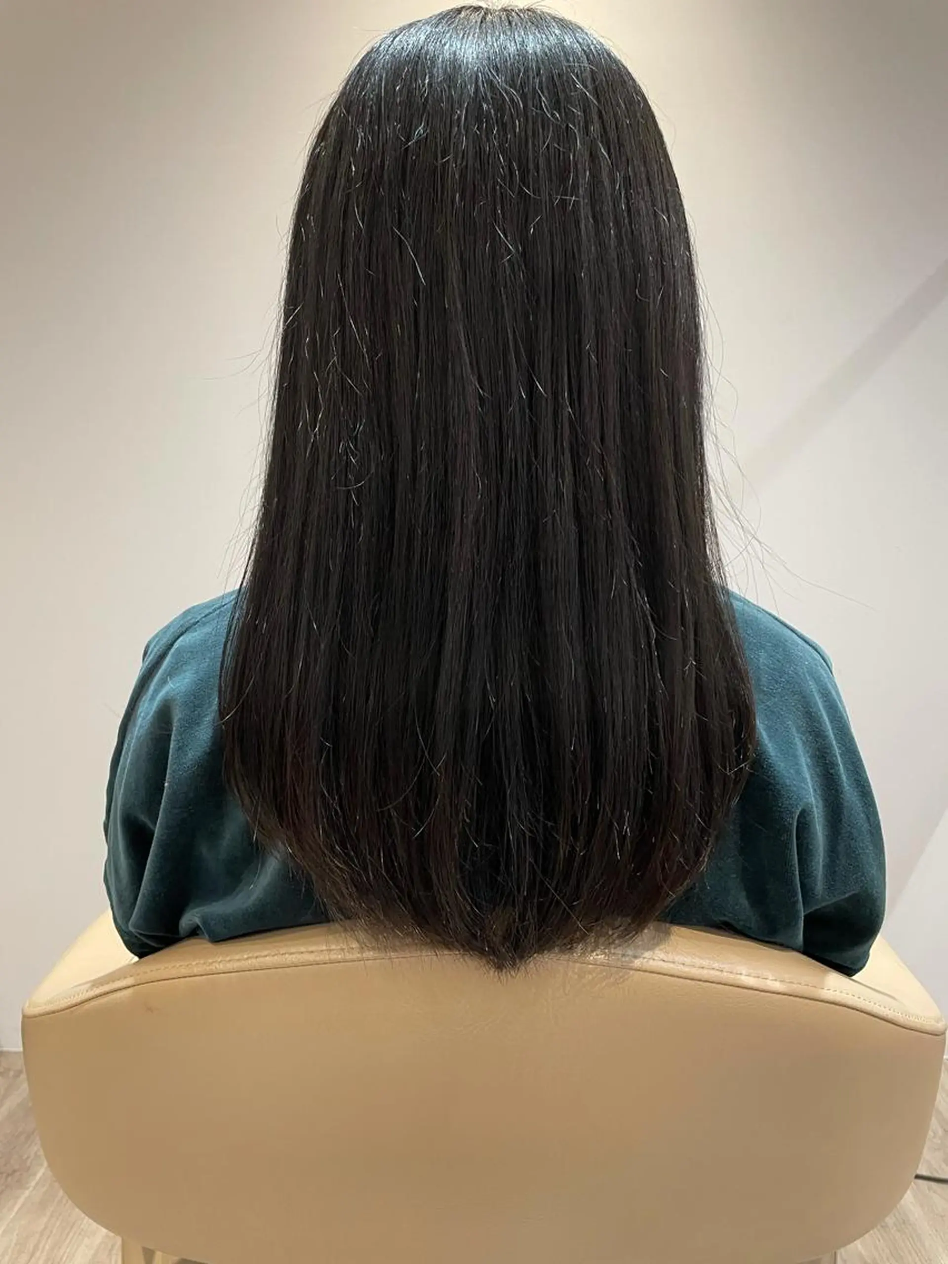 セミロング カラー EARTHセンター南店所属・宮澤 理久のヘアスタイル