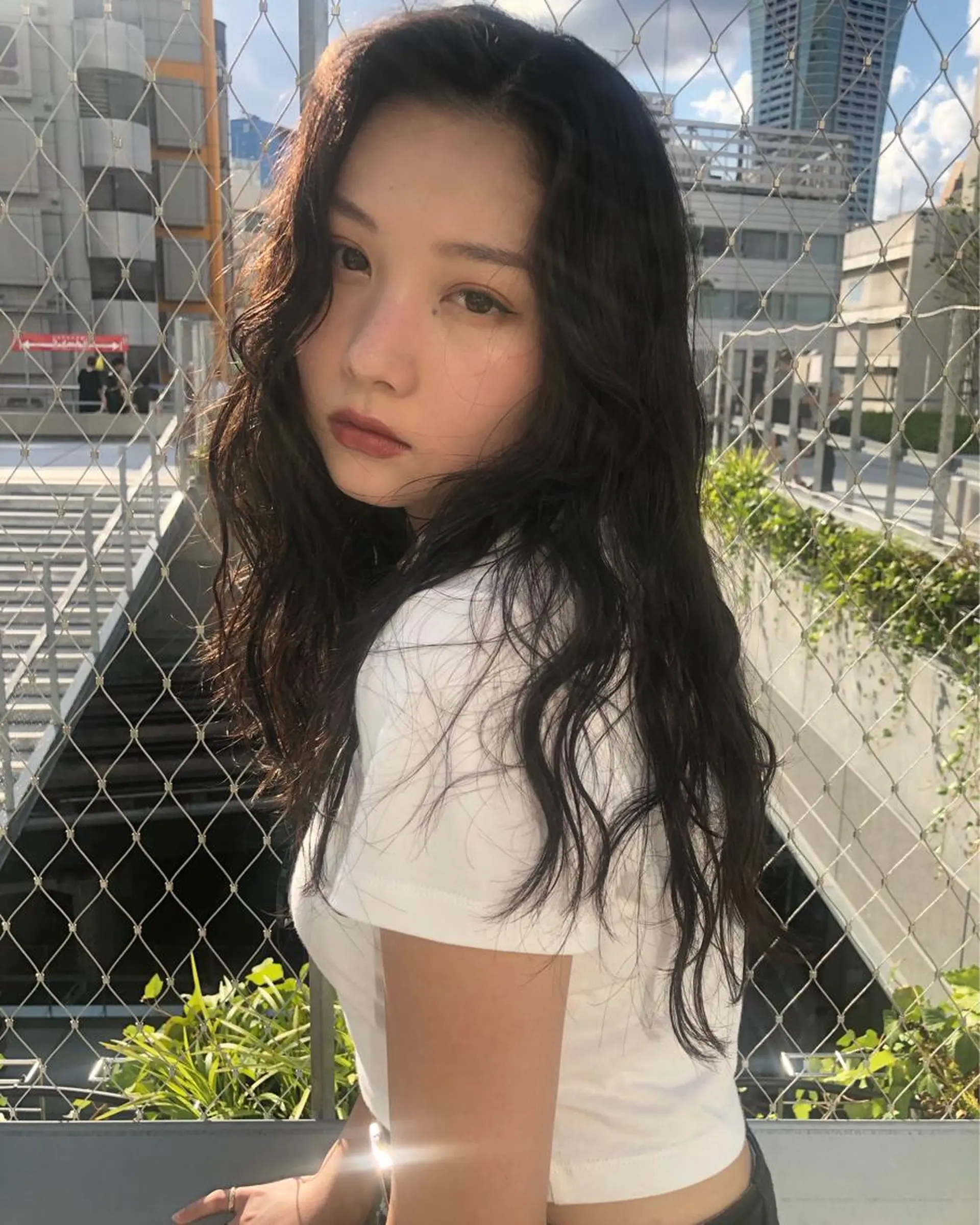 ロング カラー 菊地 柚乃のヘアスタイル