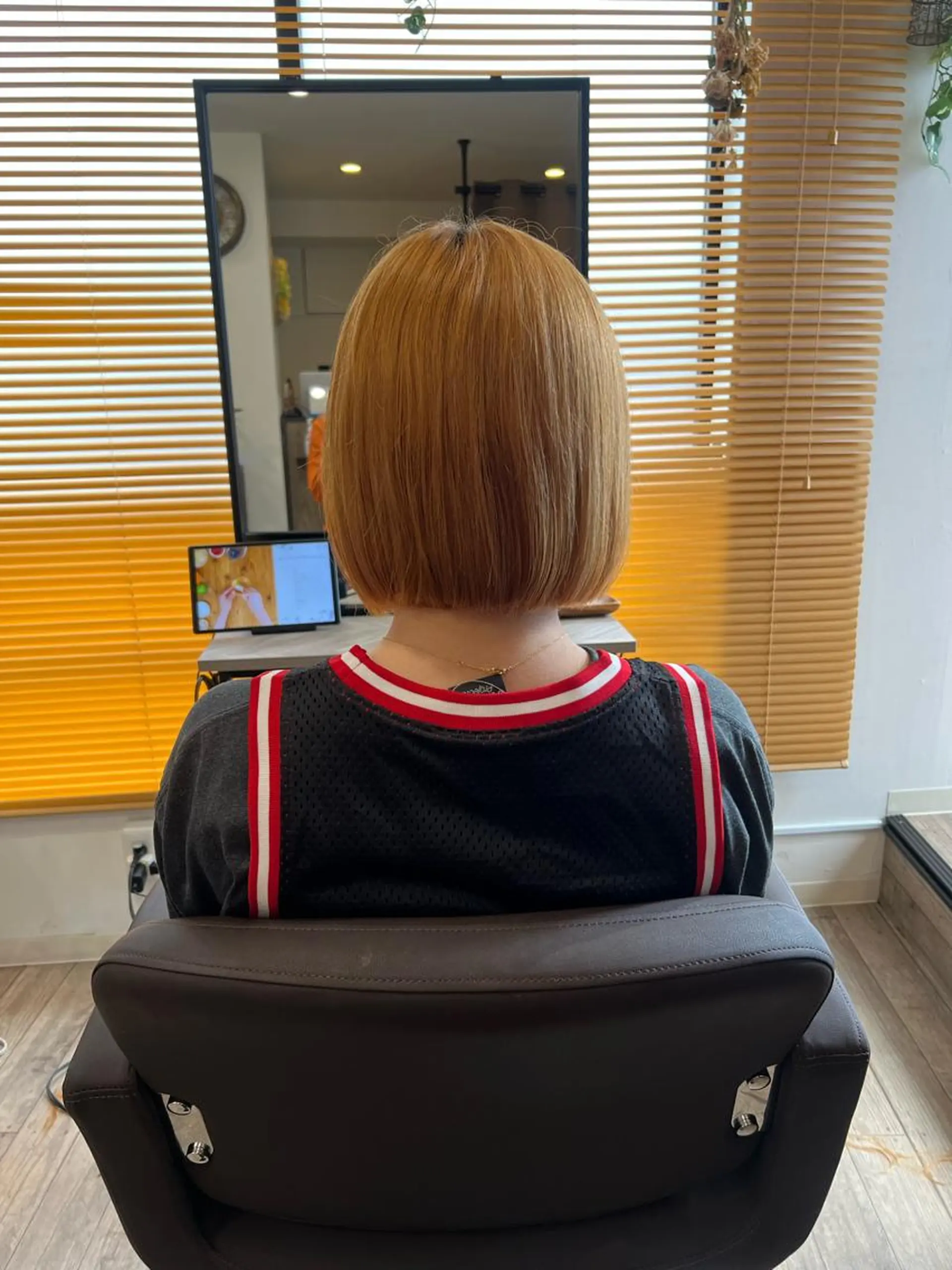 ショート ヘアカラー 新代田美容室×透明感 ☘️【佐野吉聖】🍀のヘアスタイル