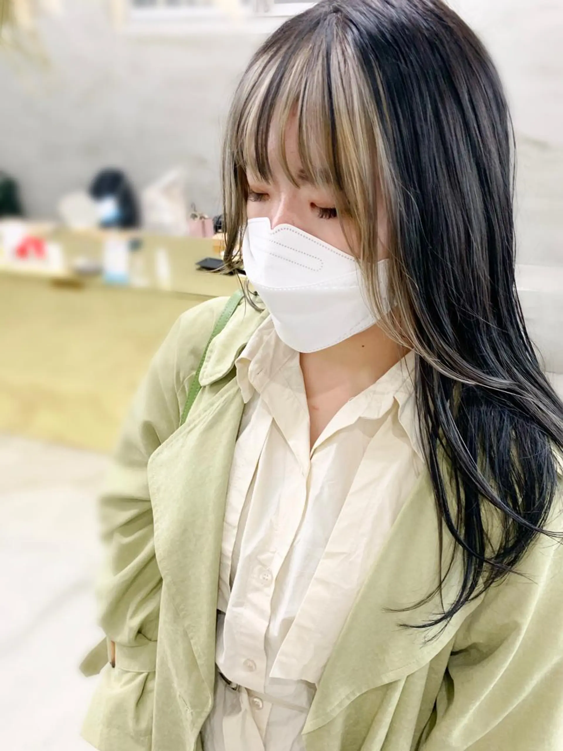 カラー ミストバング ベージュカラー ブリーチ  フェイスフレーミング ホワイトベージュ SEED&beauty byFLAT所属・ヘッドスパ (女性限定)🍋モエのヘアスタイル