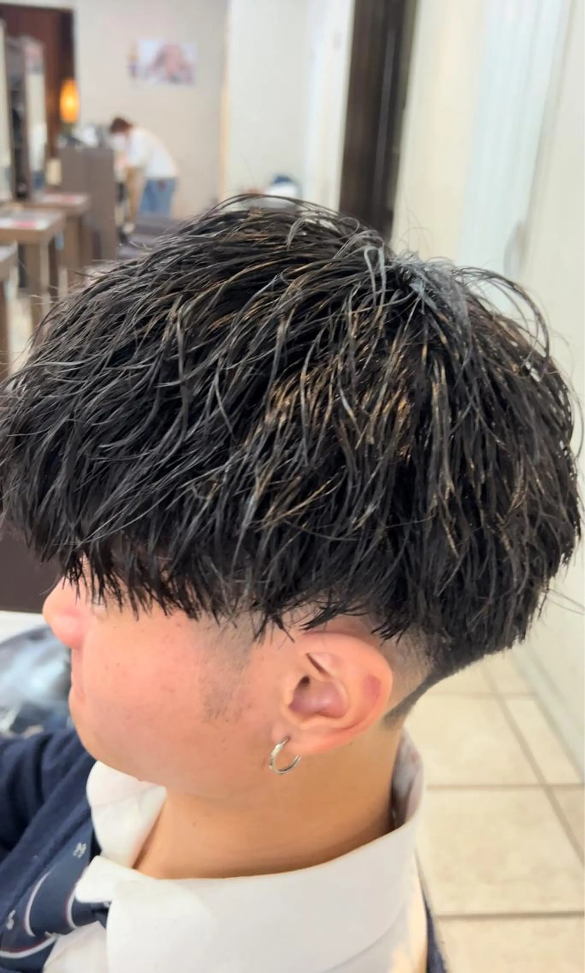メンズ マッシュ メンズパーマ カット ヘアセット 村松 愛翔のヘアスタイル