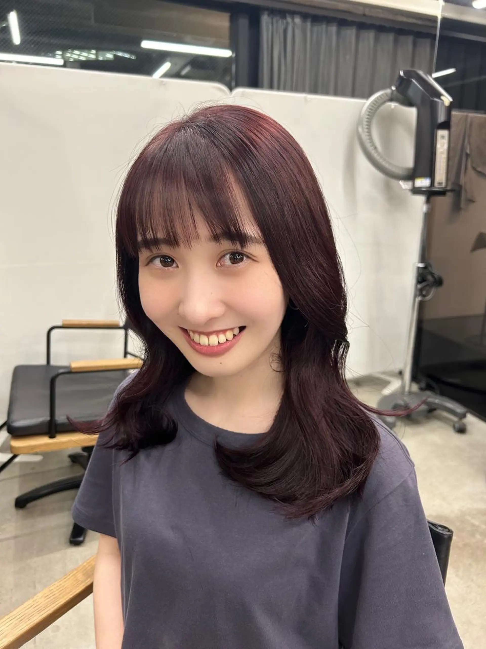 ミディアム 女性らしいモテヘア 韓国ヘアhikariのヘアスタイル