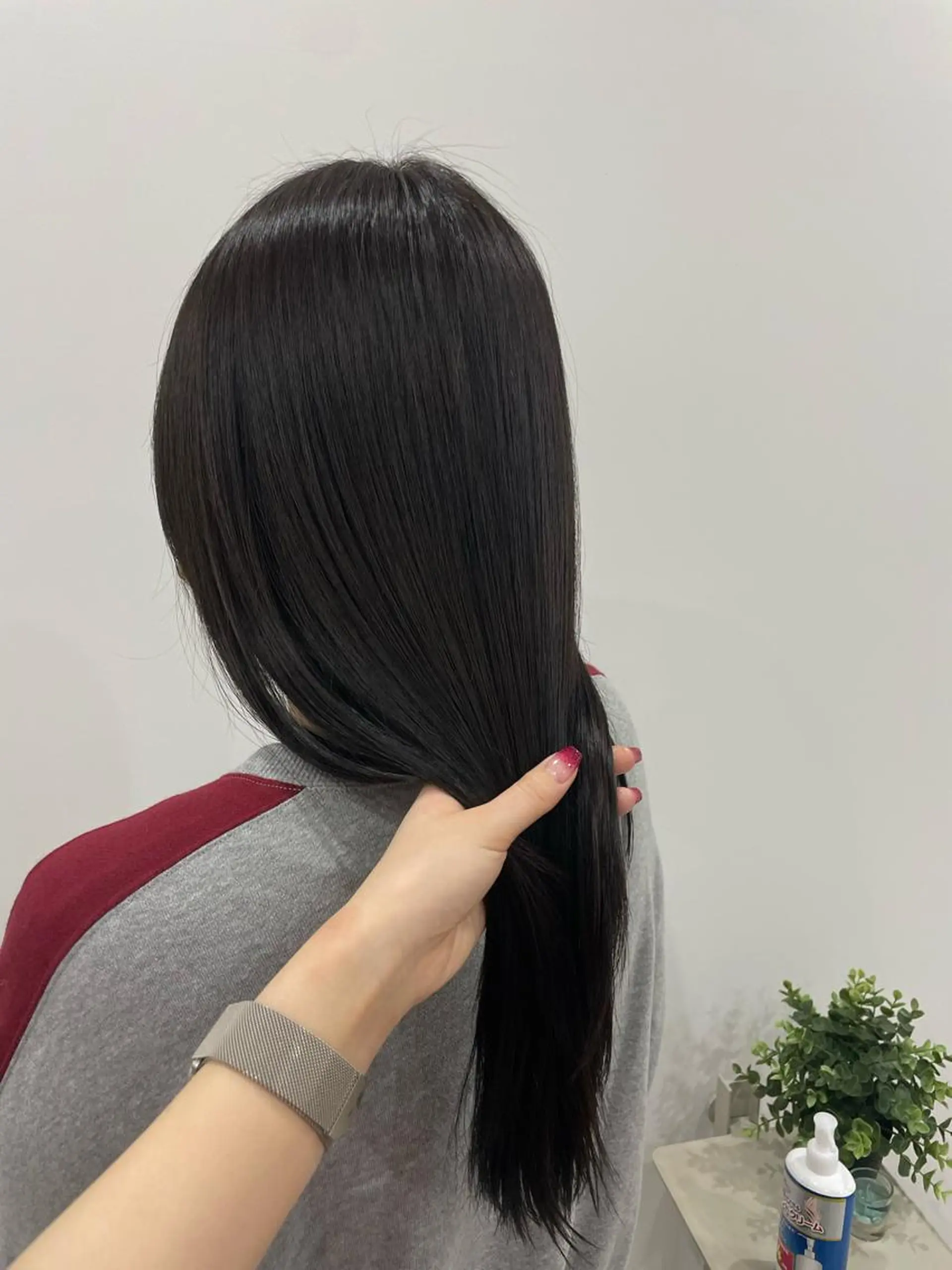 ロング カラー カット 縮毛矯正 トリートメント ニシザカ マナのヘアスタイル