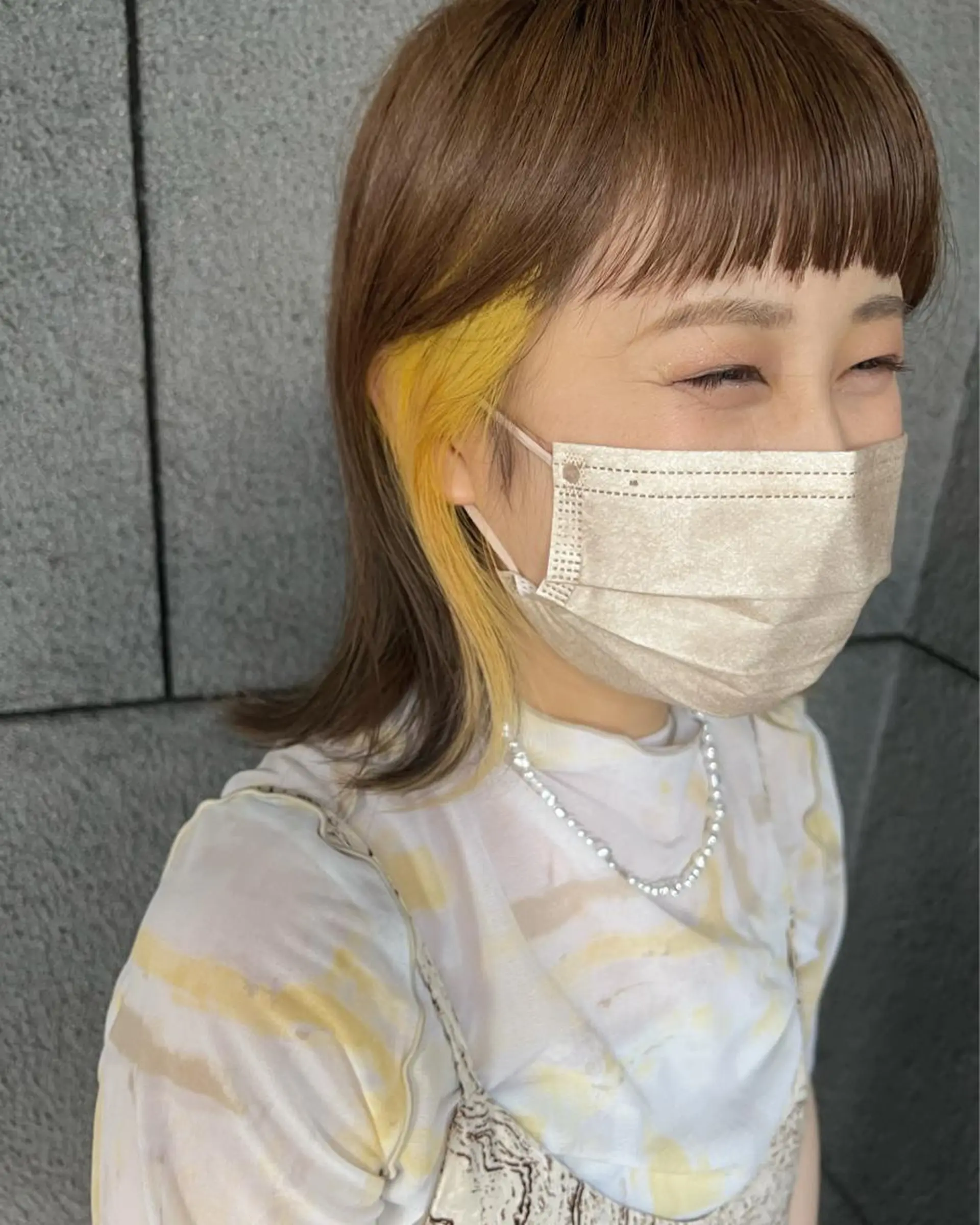 ショート カラー イヤリングカラー イエローカラー ボブ ヘアカラー トリートメント Okano Mahoのヘアスタイル