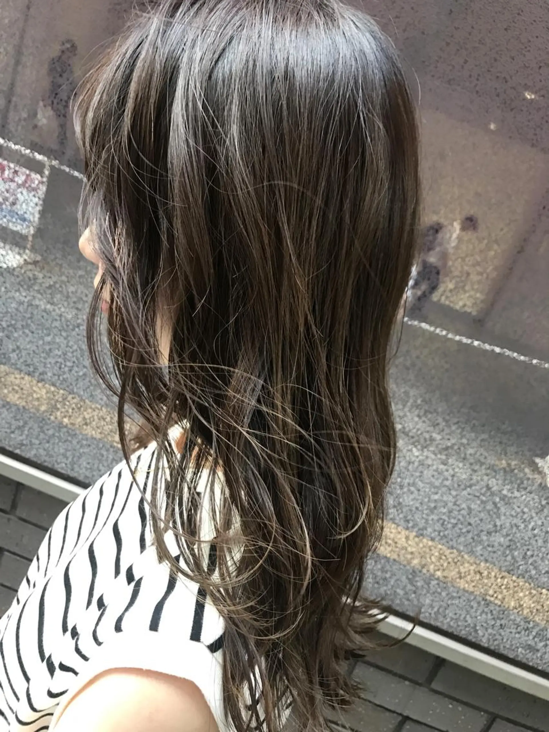 ミディアム カラー カット ヘアカラー トリートメント 菅村 勇亮のヘアスタイル