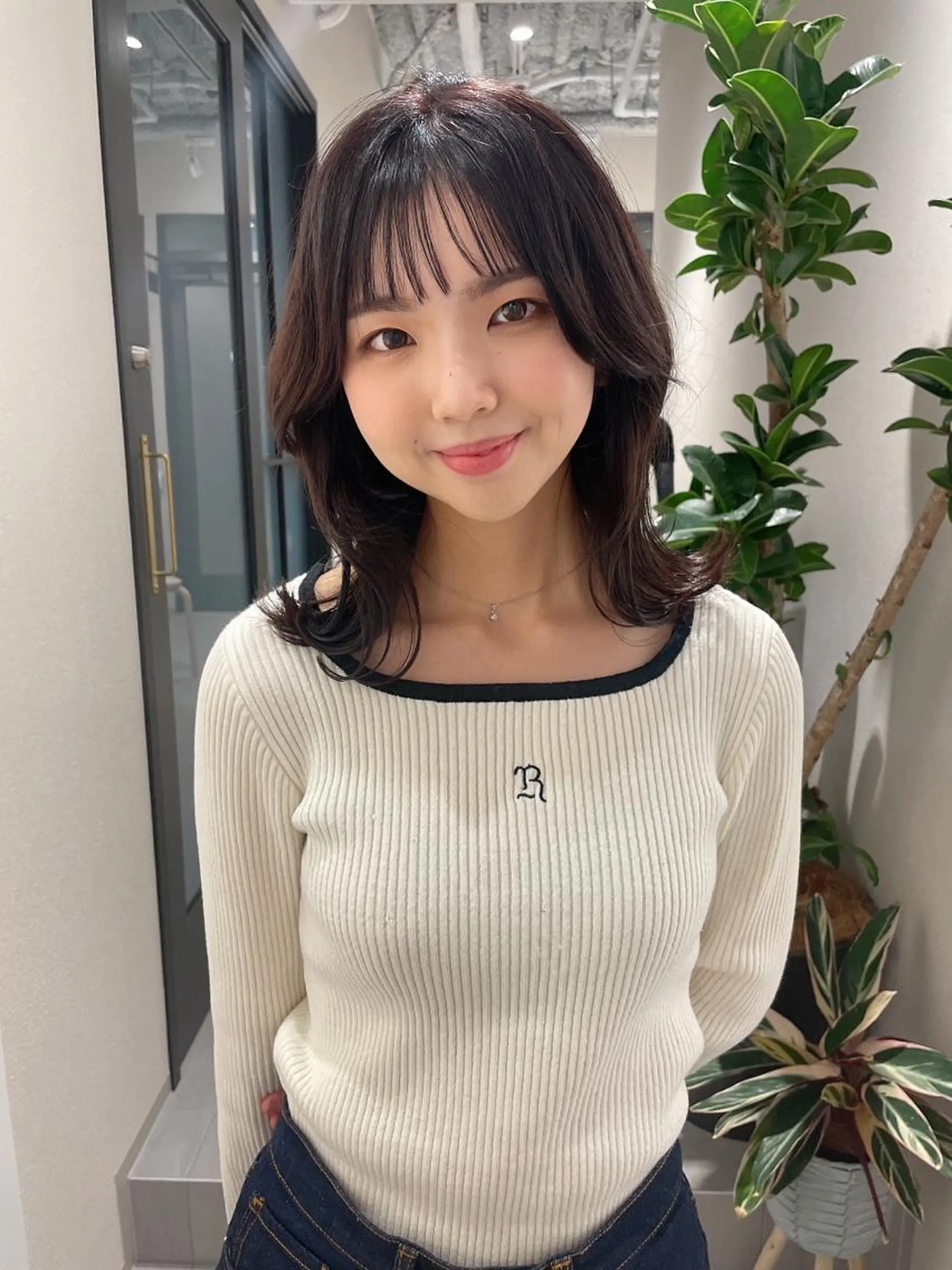 ミディアム カット 🌸インナーカラー 🌸藤井春華のヘアスタイル