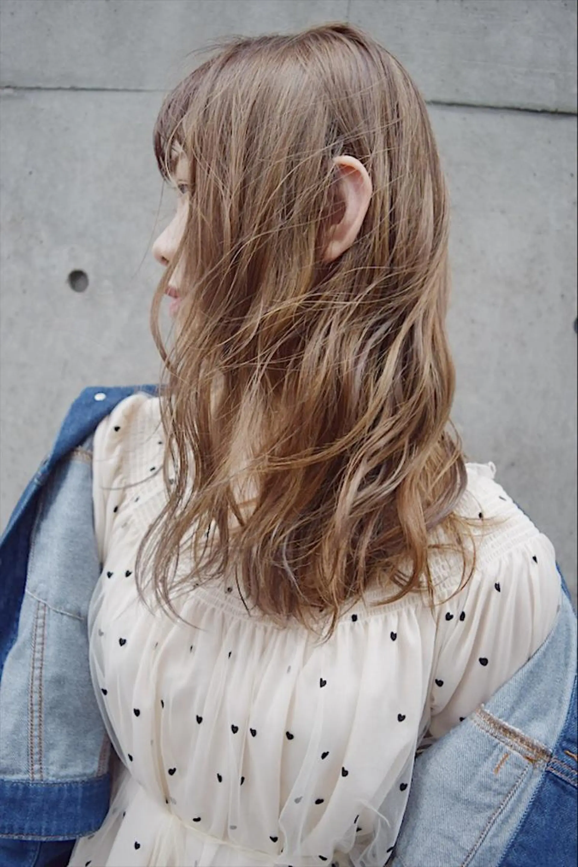 セミロング カラー ハイライトカラー ハイライト ハイトーンカラー RYUのヘアスタイル