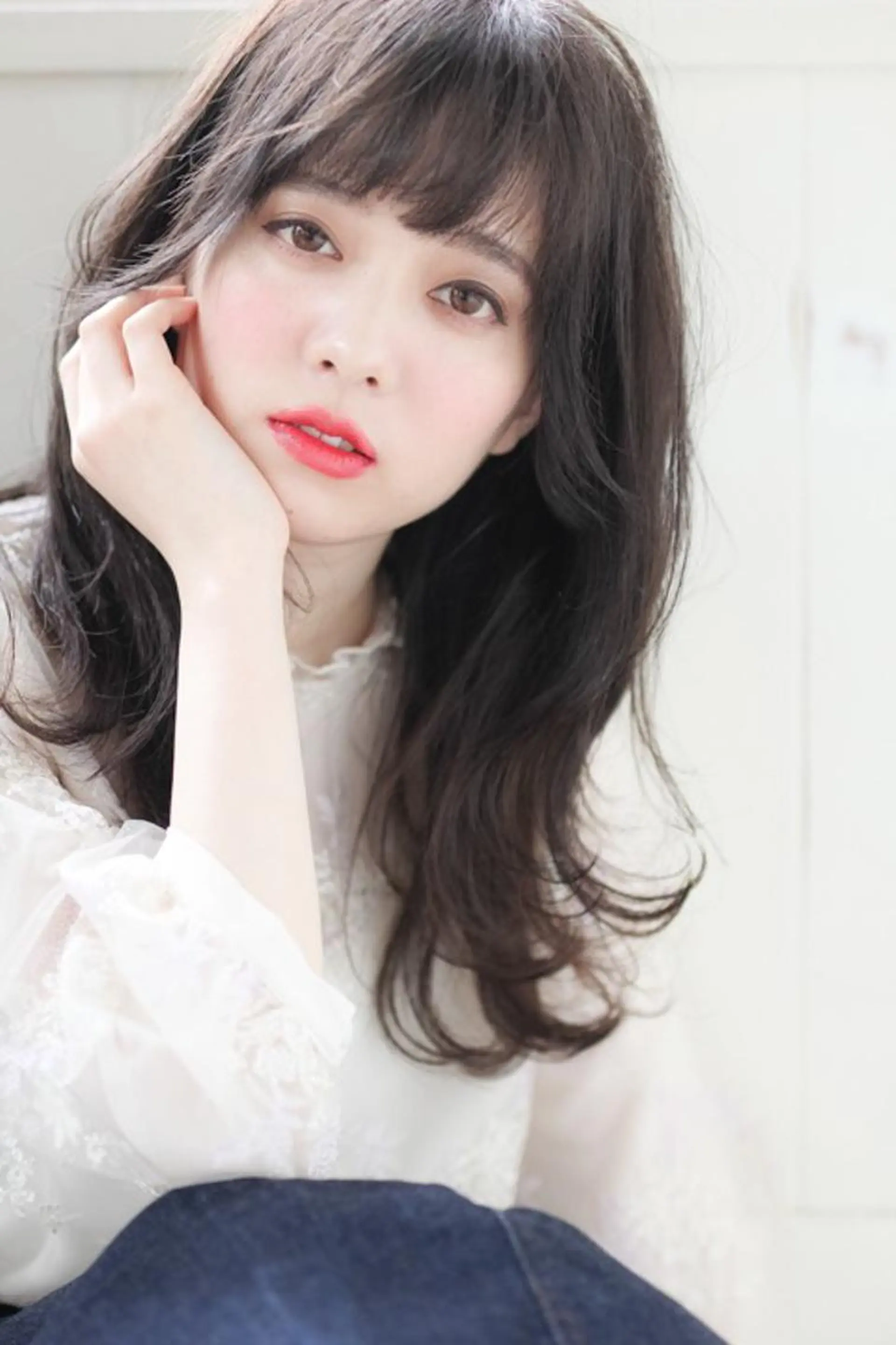 セミロング カラー セミロングパーマ アディクシーカラー バレイヤージュ ベージュカラー ブリーチ KAGAMI HIROSHIのヘアスタイル