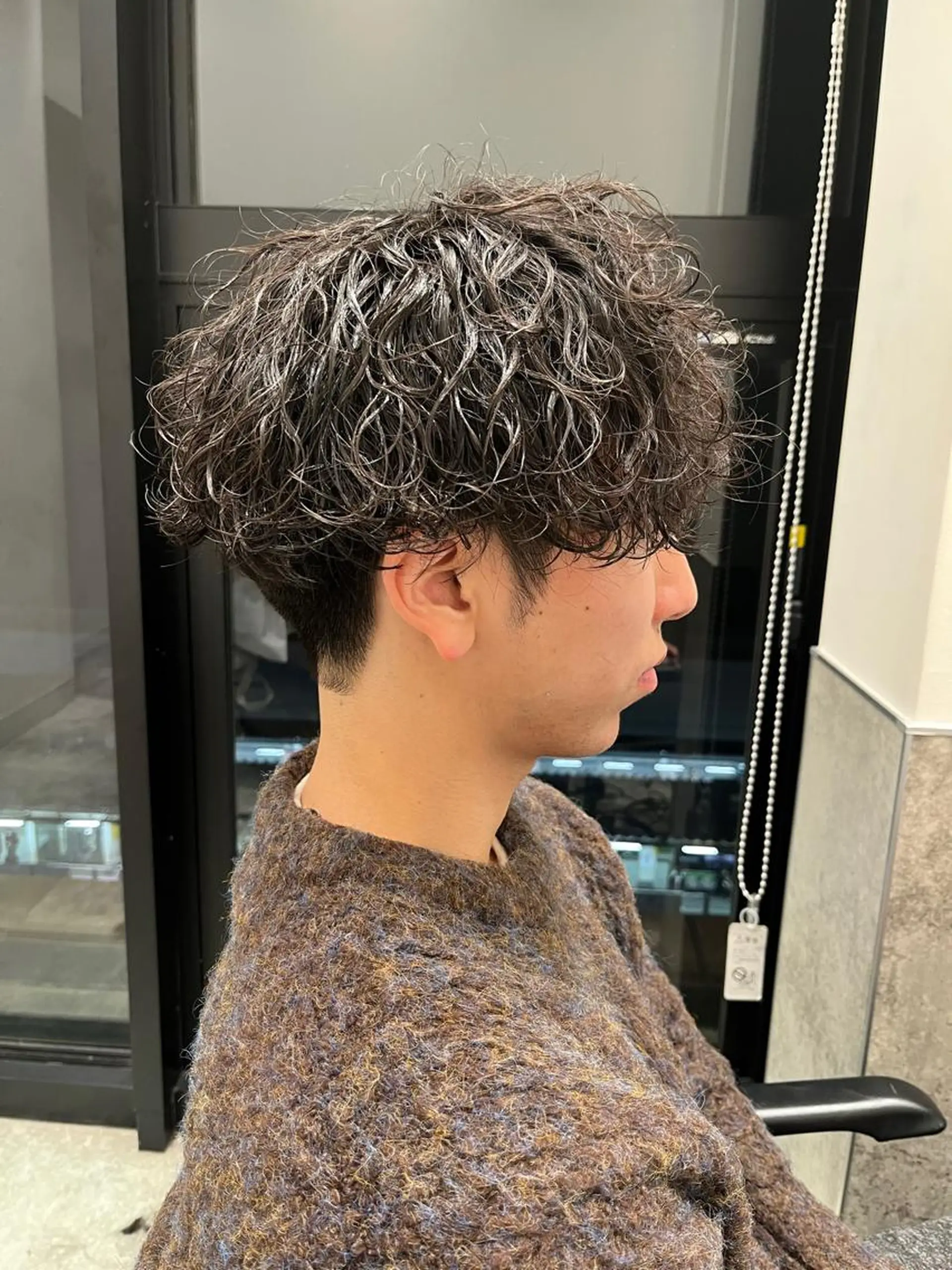 ショート パーマ メンズ カット パーマ トリートメント 店舗移動します ご連絡くださいESAのヘアスタイル