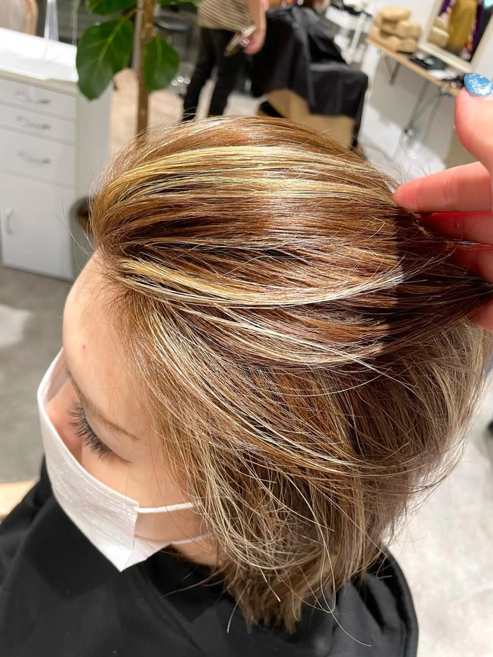 ミディアム ヘアカラー ano @anomukuiのヘアスタイル