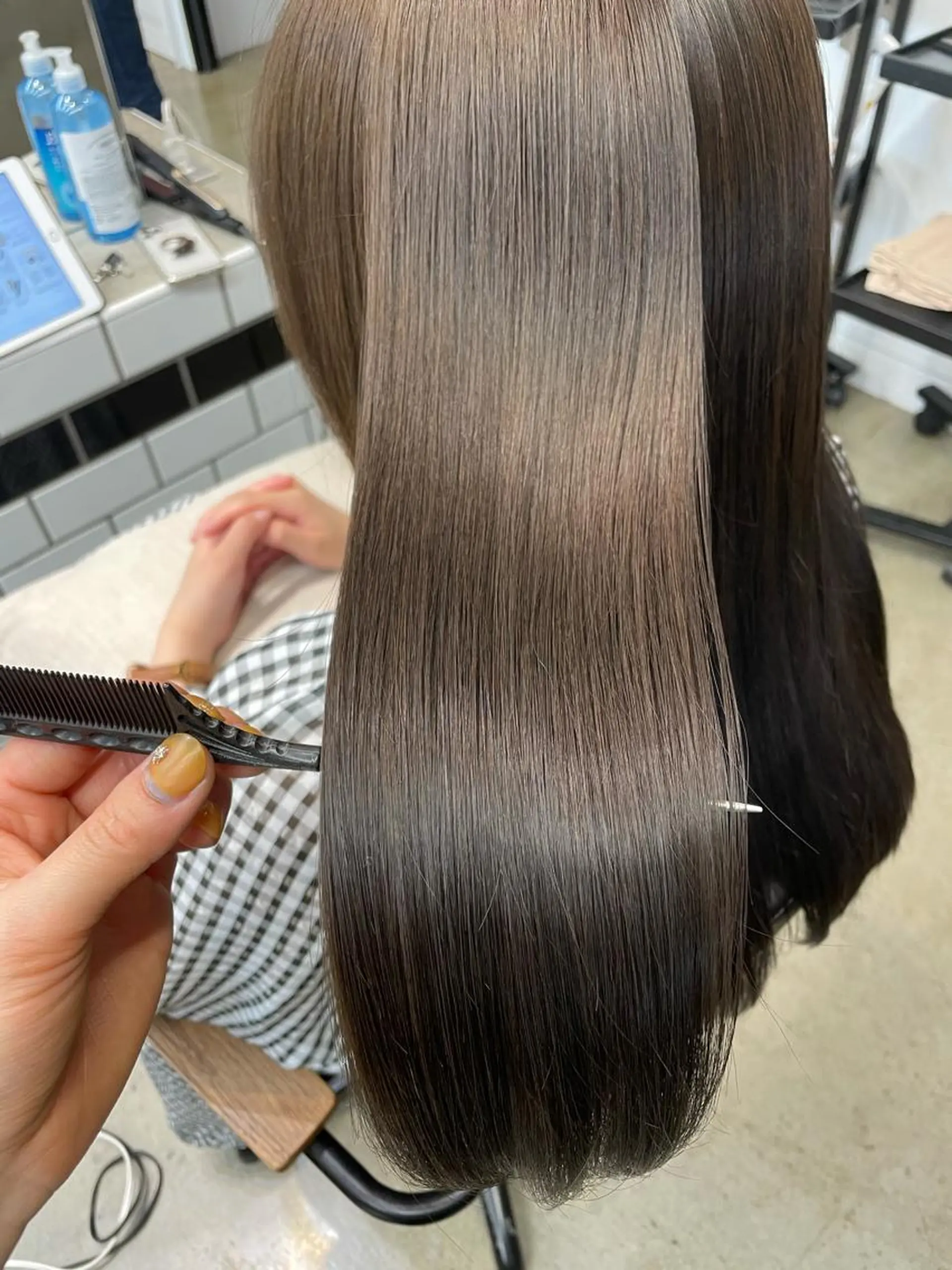 ロング カラー ヘアカラー トリートメント 顔まわりカット✨艶髪 ✨髪質改善✨伴響佳のヘアスタイル