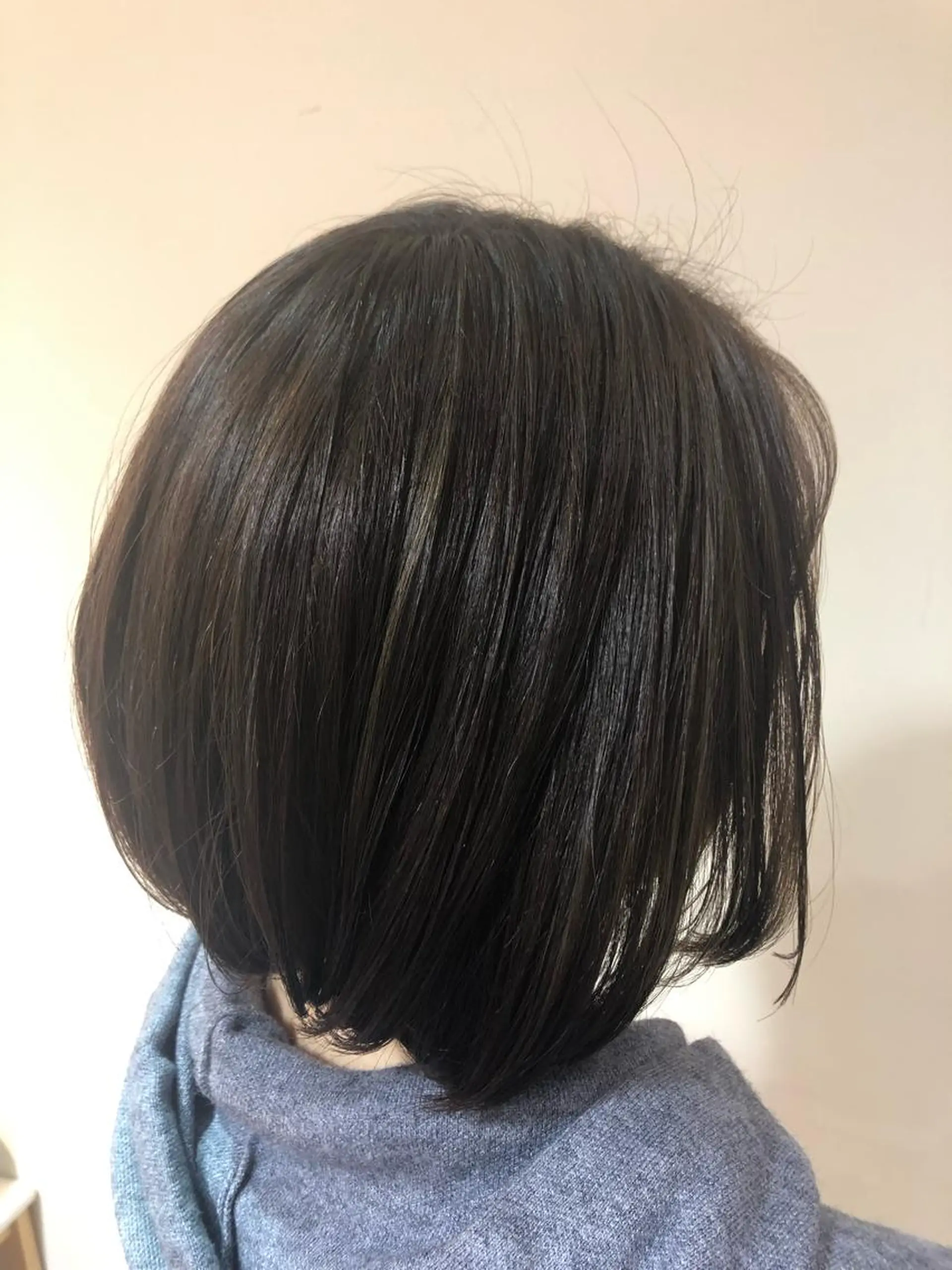 ショート カラー ベージュカラー ブリーチ ハイライトカラー ハイライト 🌼RIKA KAWAUCHI🌼のヘアスタイル