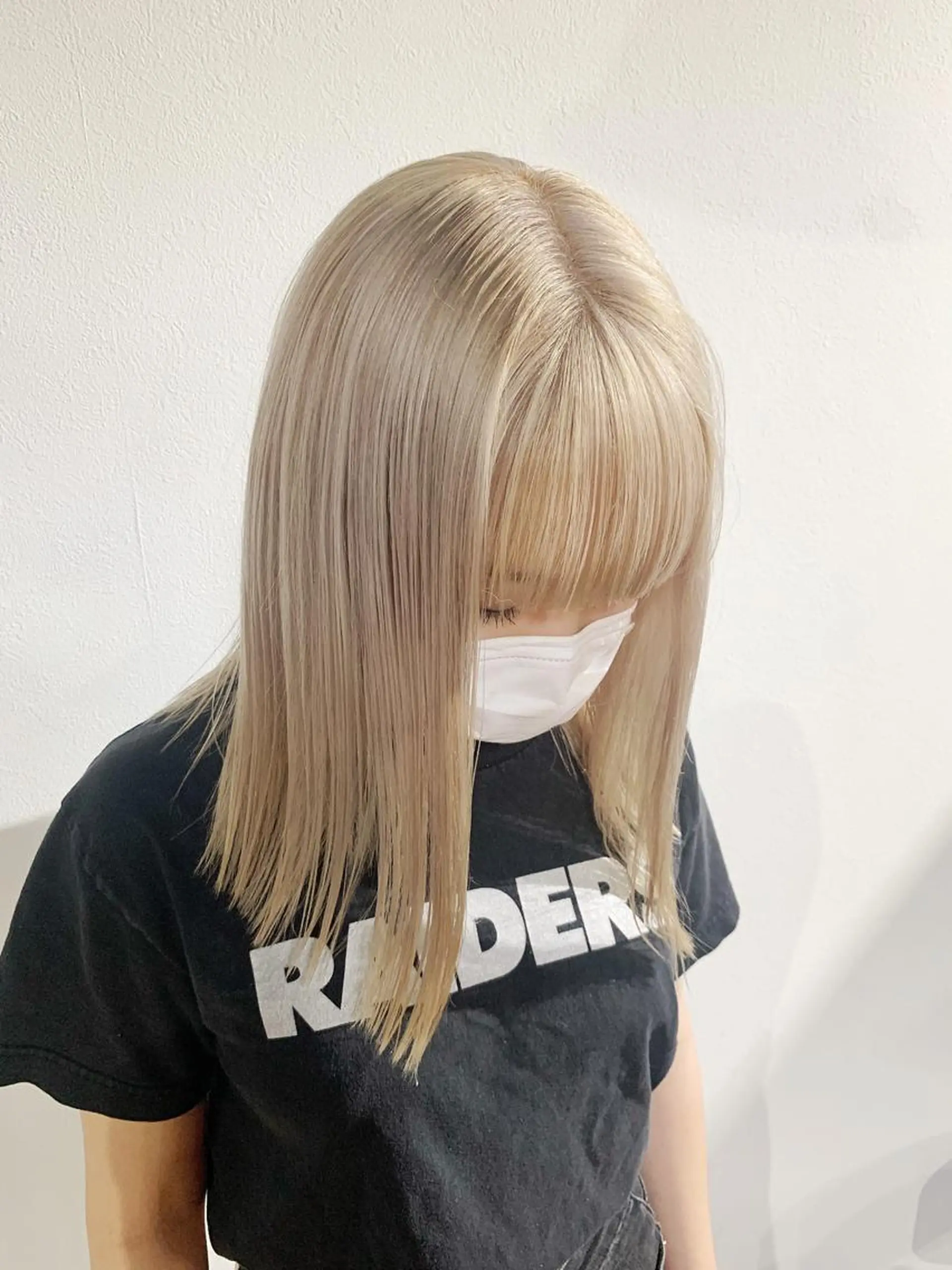 ミディアム ハイトーンNo.1✨ パーマ✨イマイタツヤのヘアスタイル