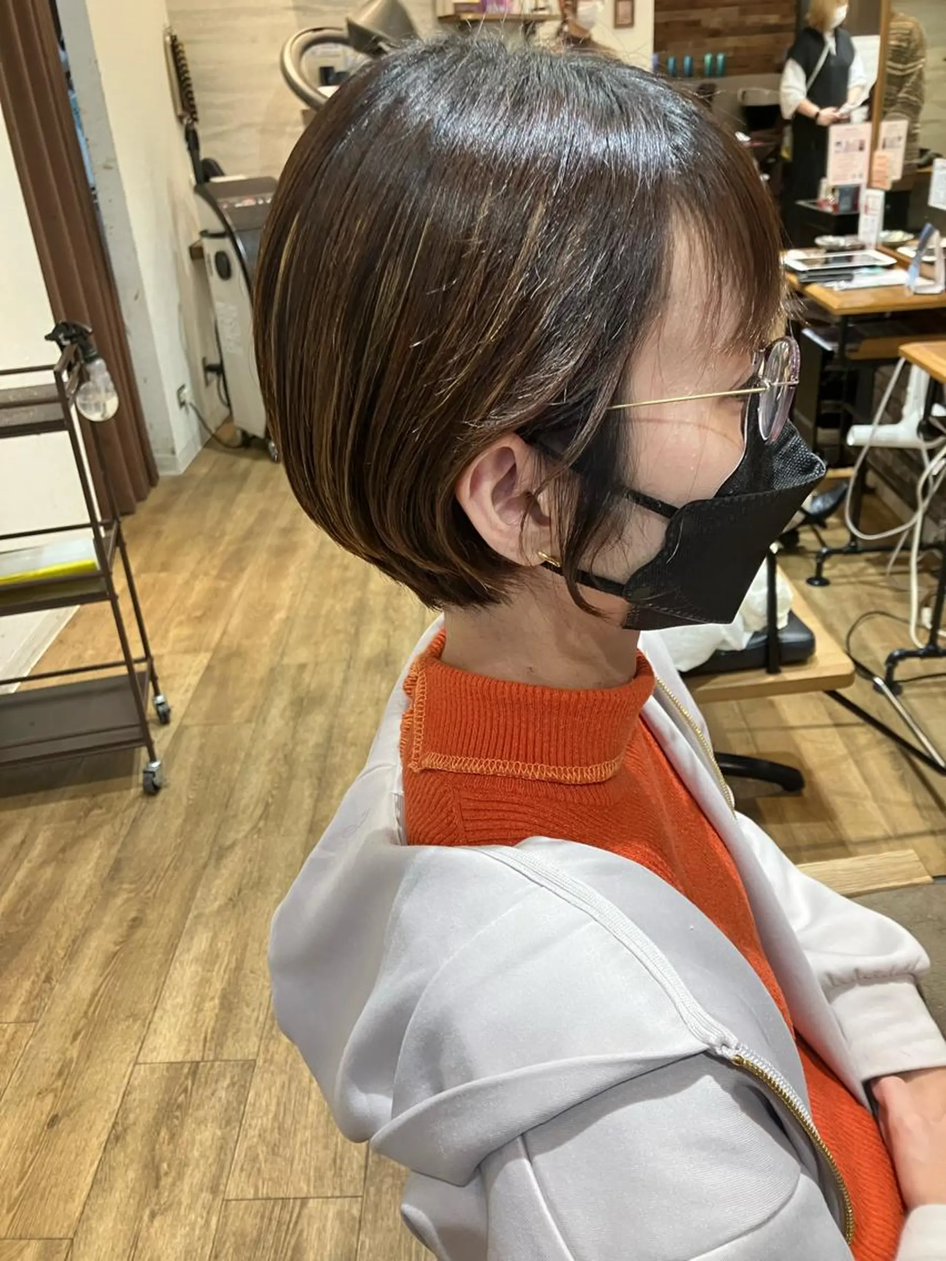 ショート くびれヘア ショートヘア えばら まい/attraのヘアスタイル