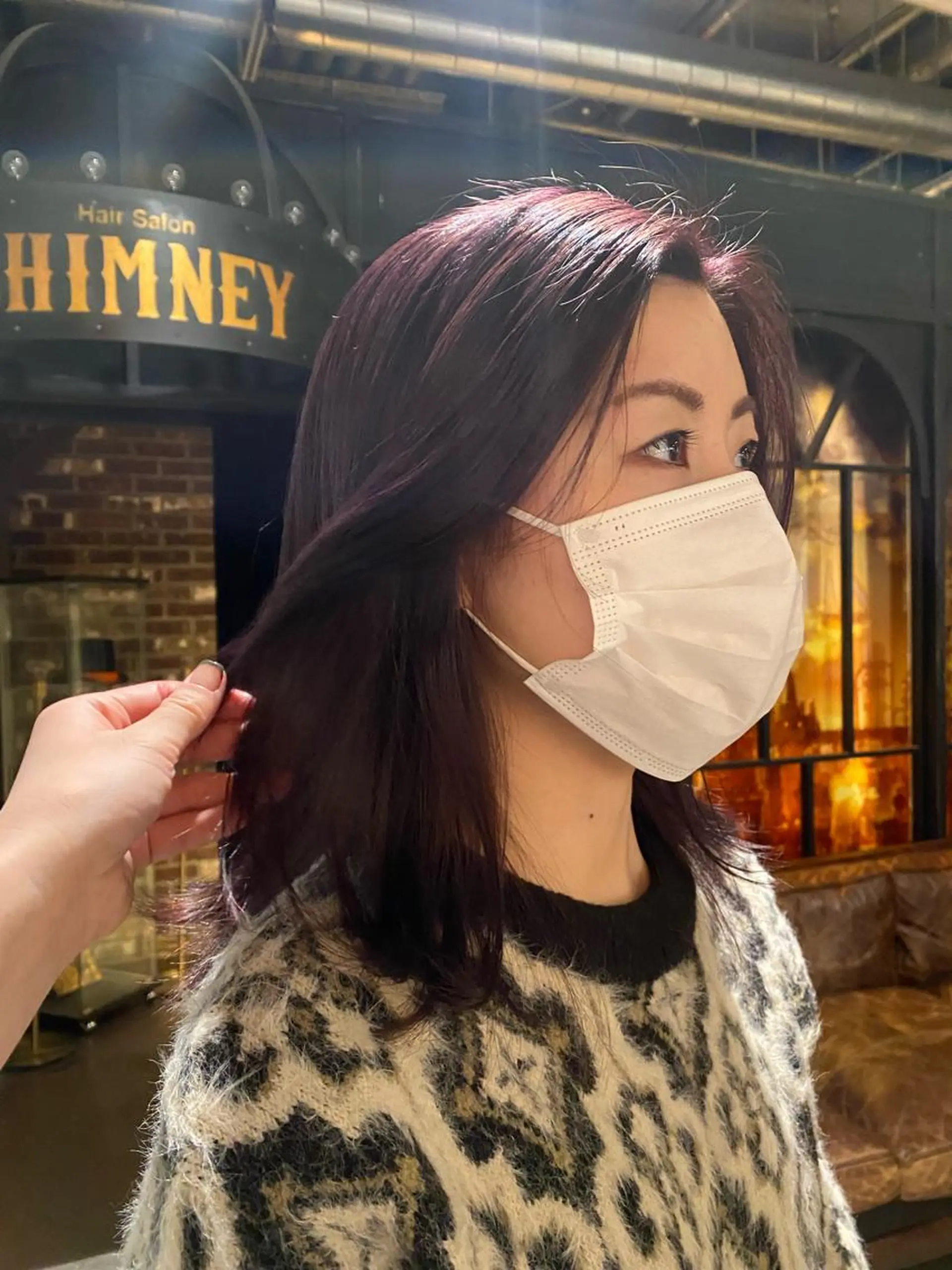 ミディアム NORA Journey所属・ブリーチカラー/ブロ ンドレイヤーカットのヘアスタイル