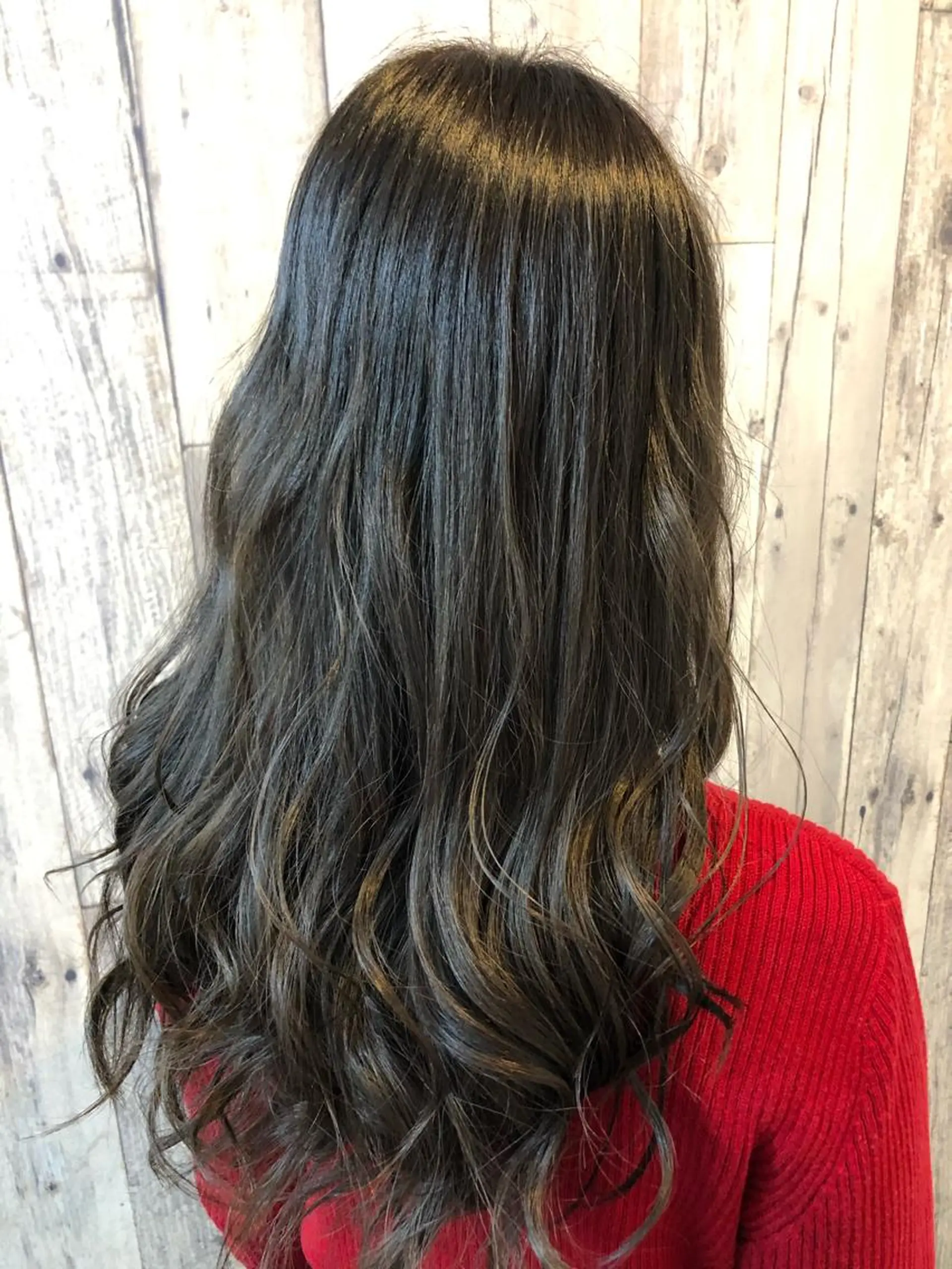ロング カラー グラデーションカラー グレージュ ATOLL所属・ATOLL 武藤のヘアスタイル