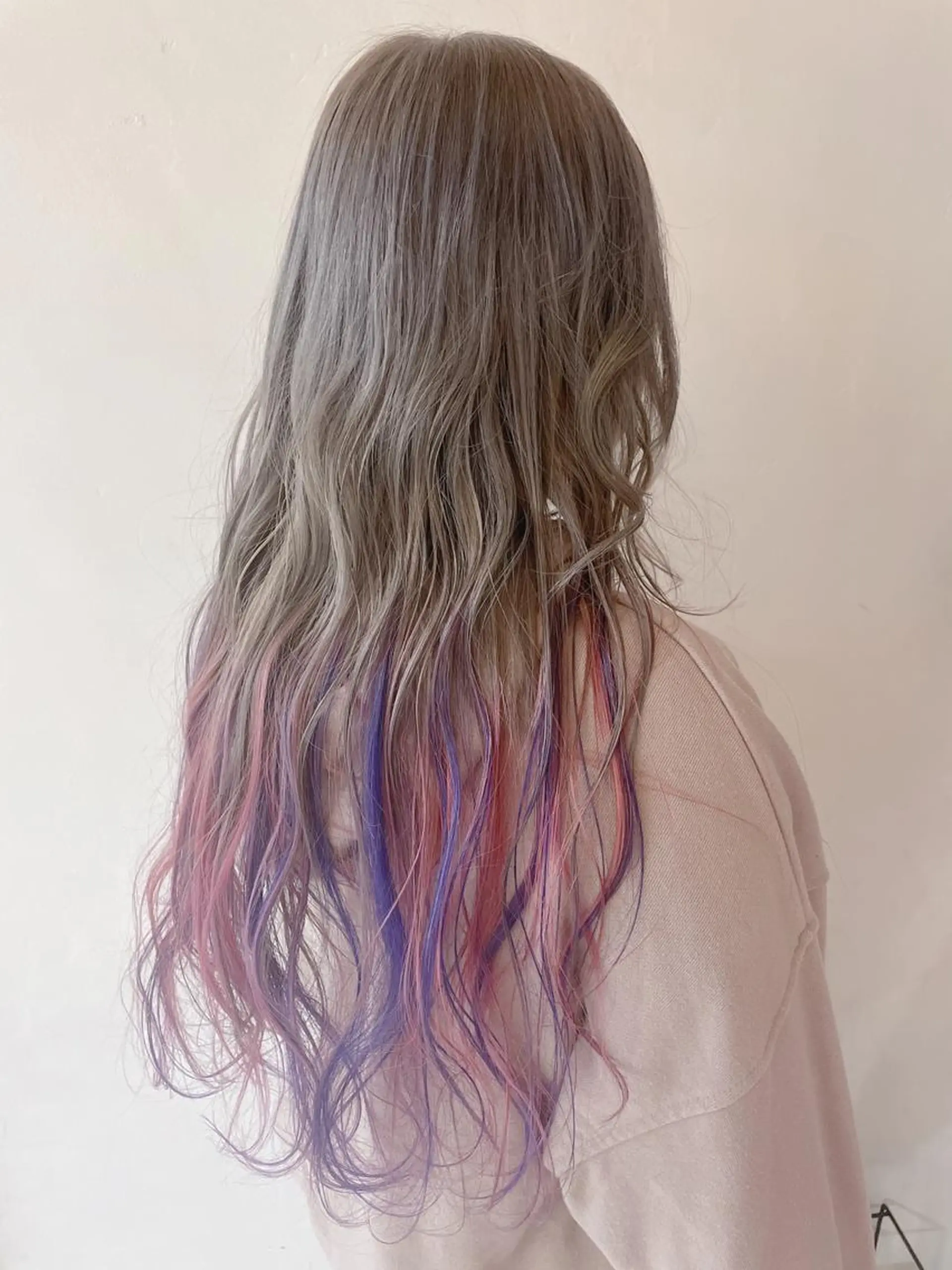 ロング カラー バレイヤージュ ブリーチ ブルーカラー ブルーバイオレット ケアブリーチ ヘアカラー トリートメント デザインカラー髪質 改善Lilithのその他イメージ