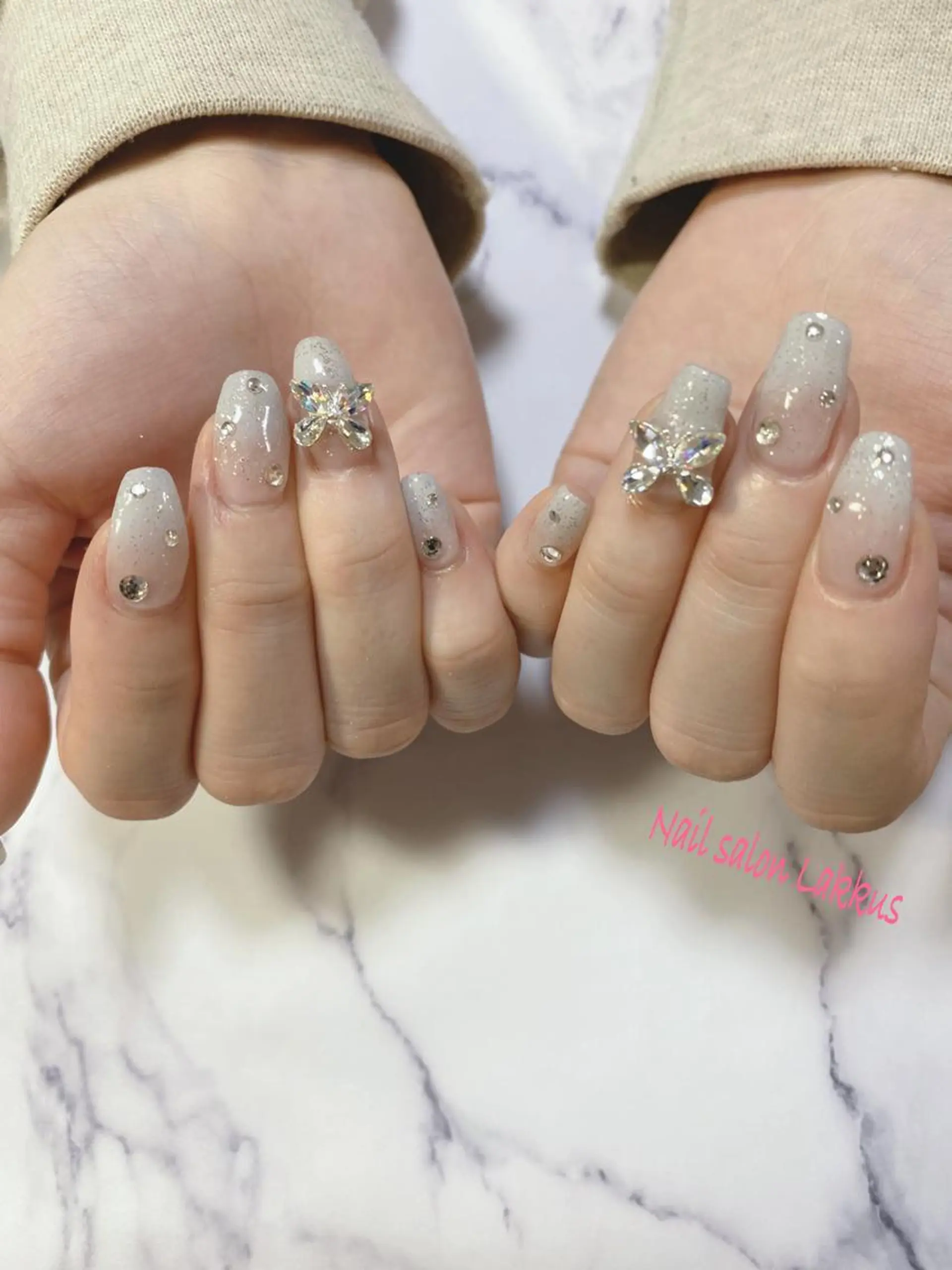 ネイル Lakkus T－CHIのネイルデザイン