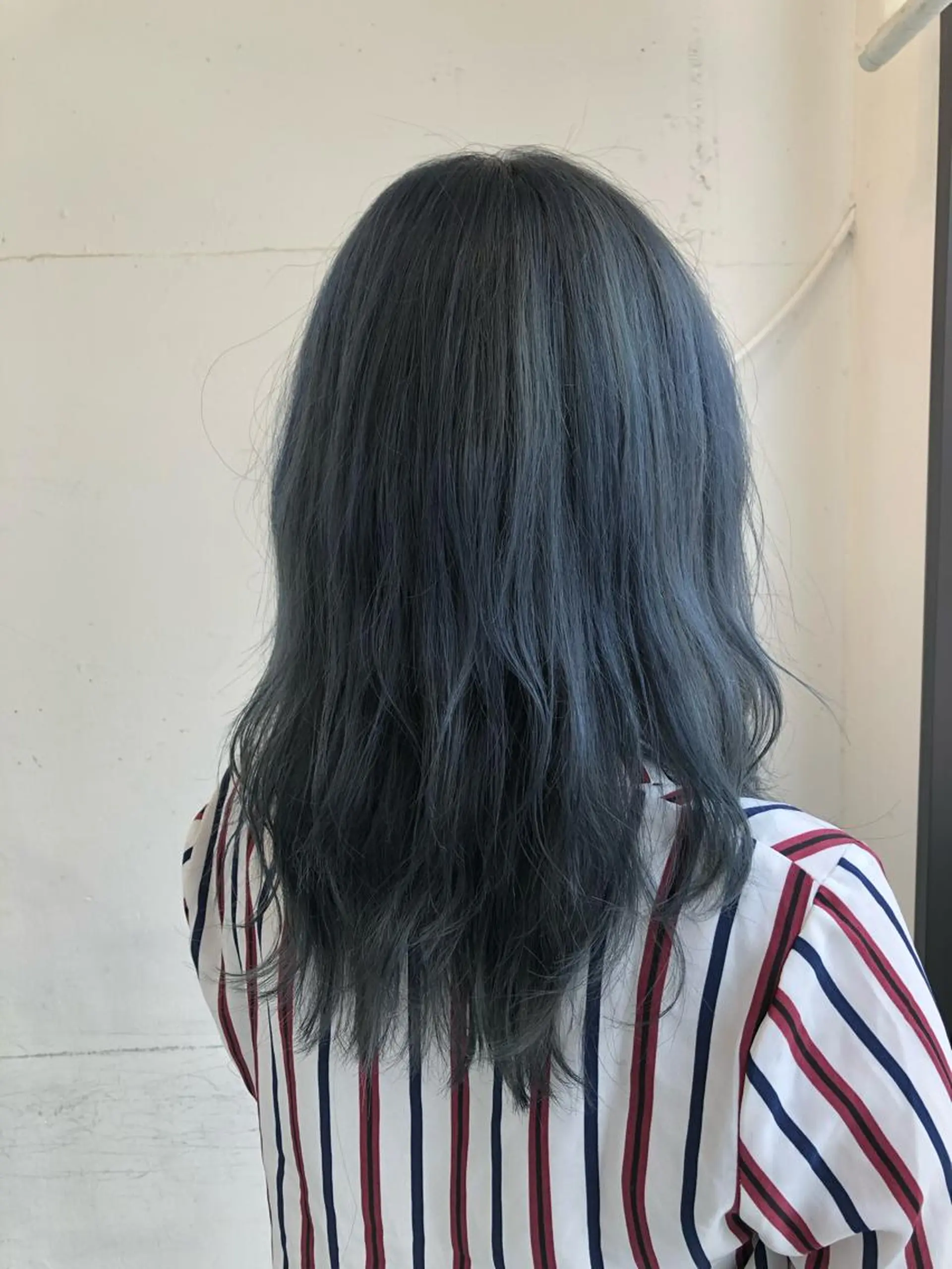 ミディアム カラー アッシュ ダブルカラー un所属・un 溝の口 伊豆本のマツエク・マツパデザイン