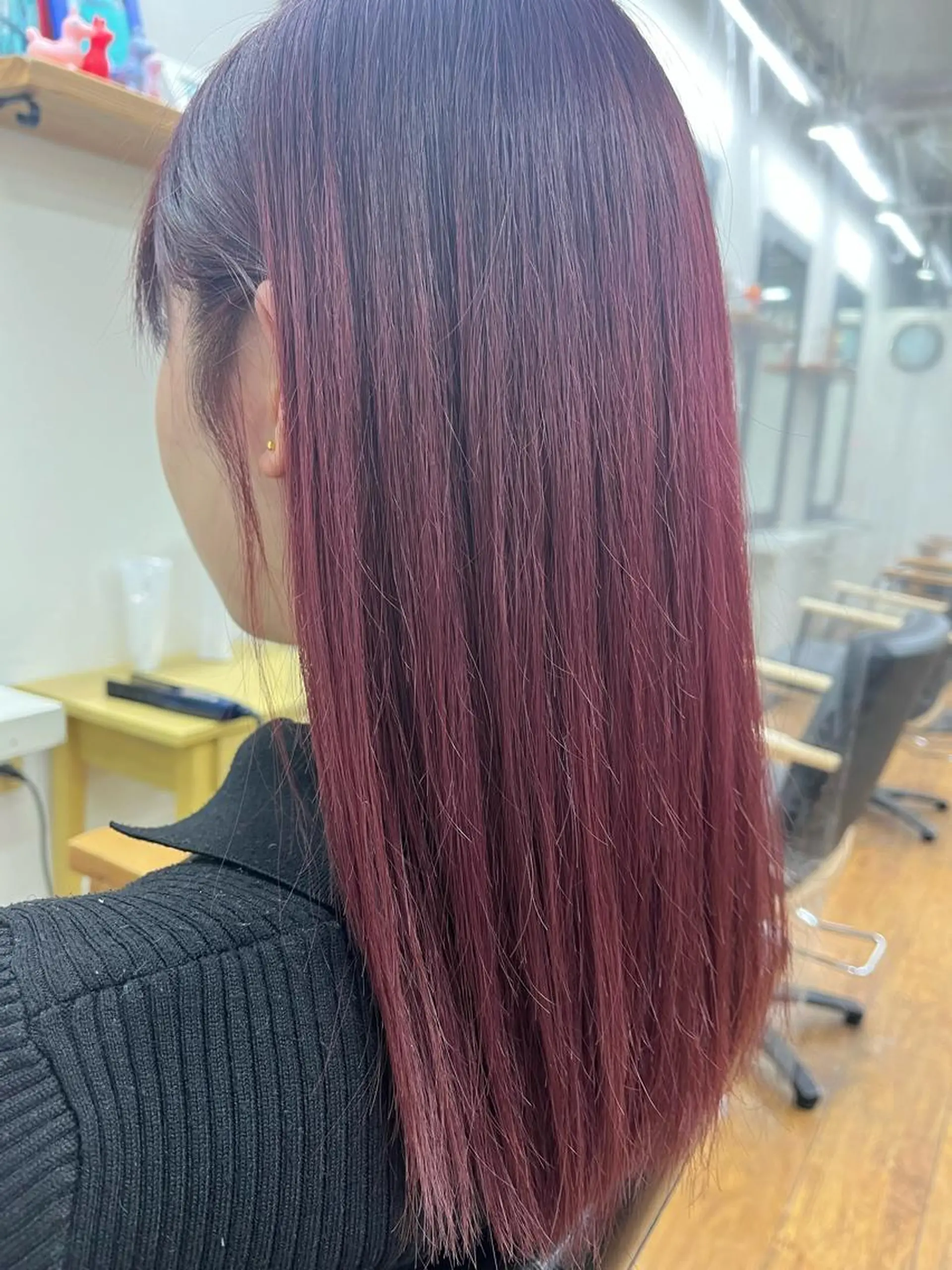 カラー 香野 優子のヘアスタイル