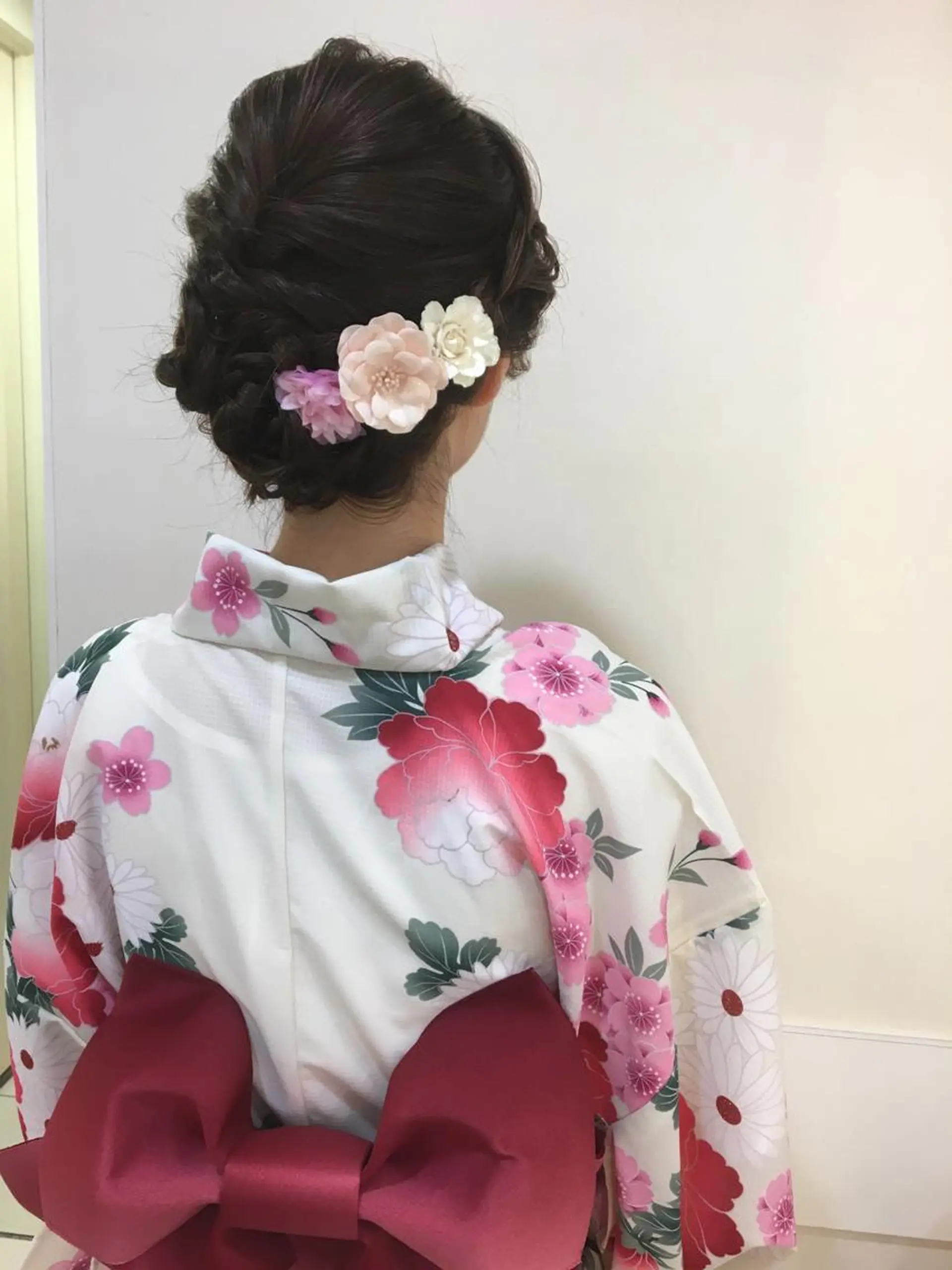 ヘアアレンジ 浴衣 ヘアケア・頭皮ケア デザインカラー/中田のヘアスタイル