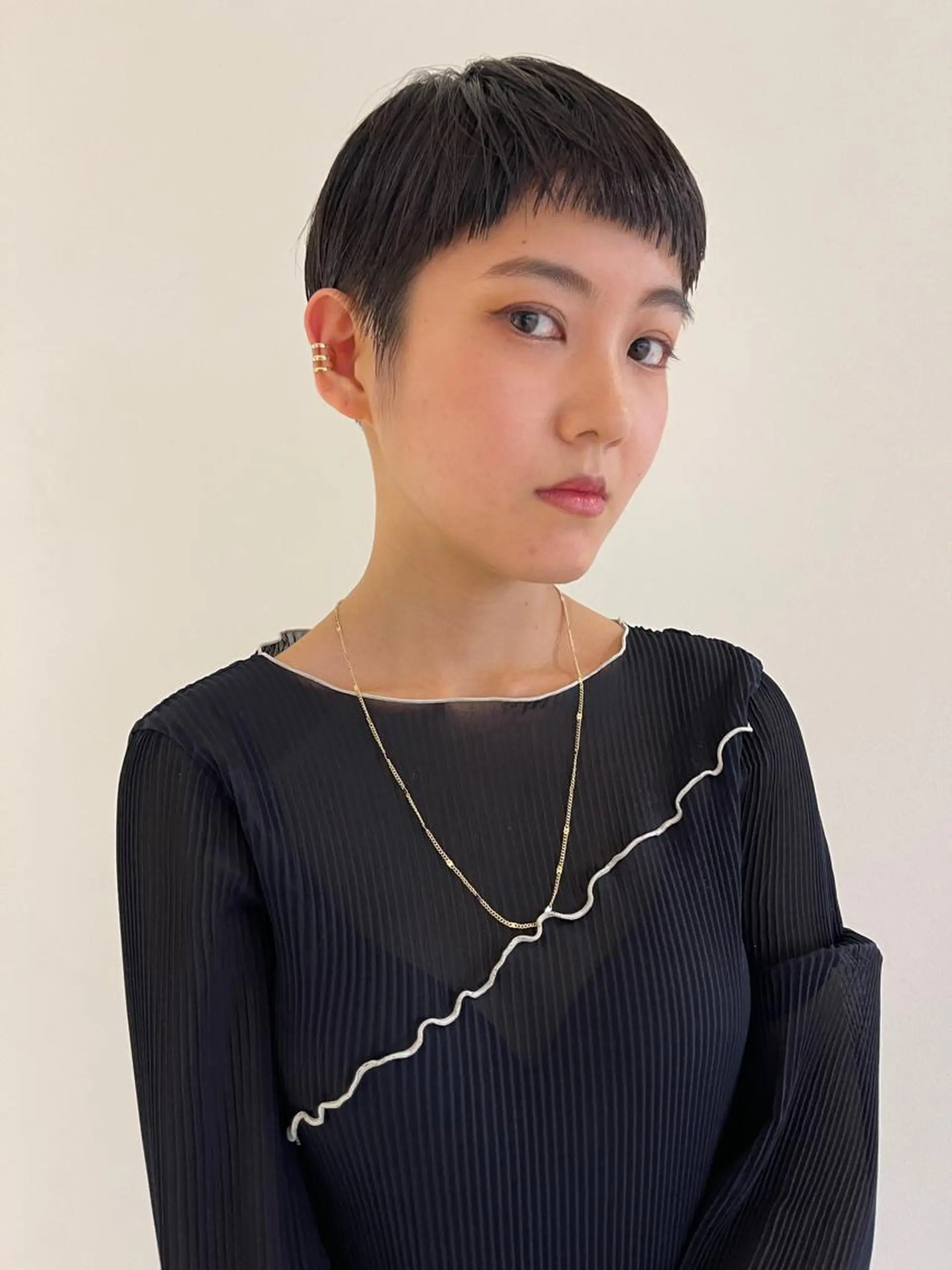 ショート カット ヘアカラー トリートメント oma　袮次金 鈴香のヘアスタイル