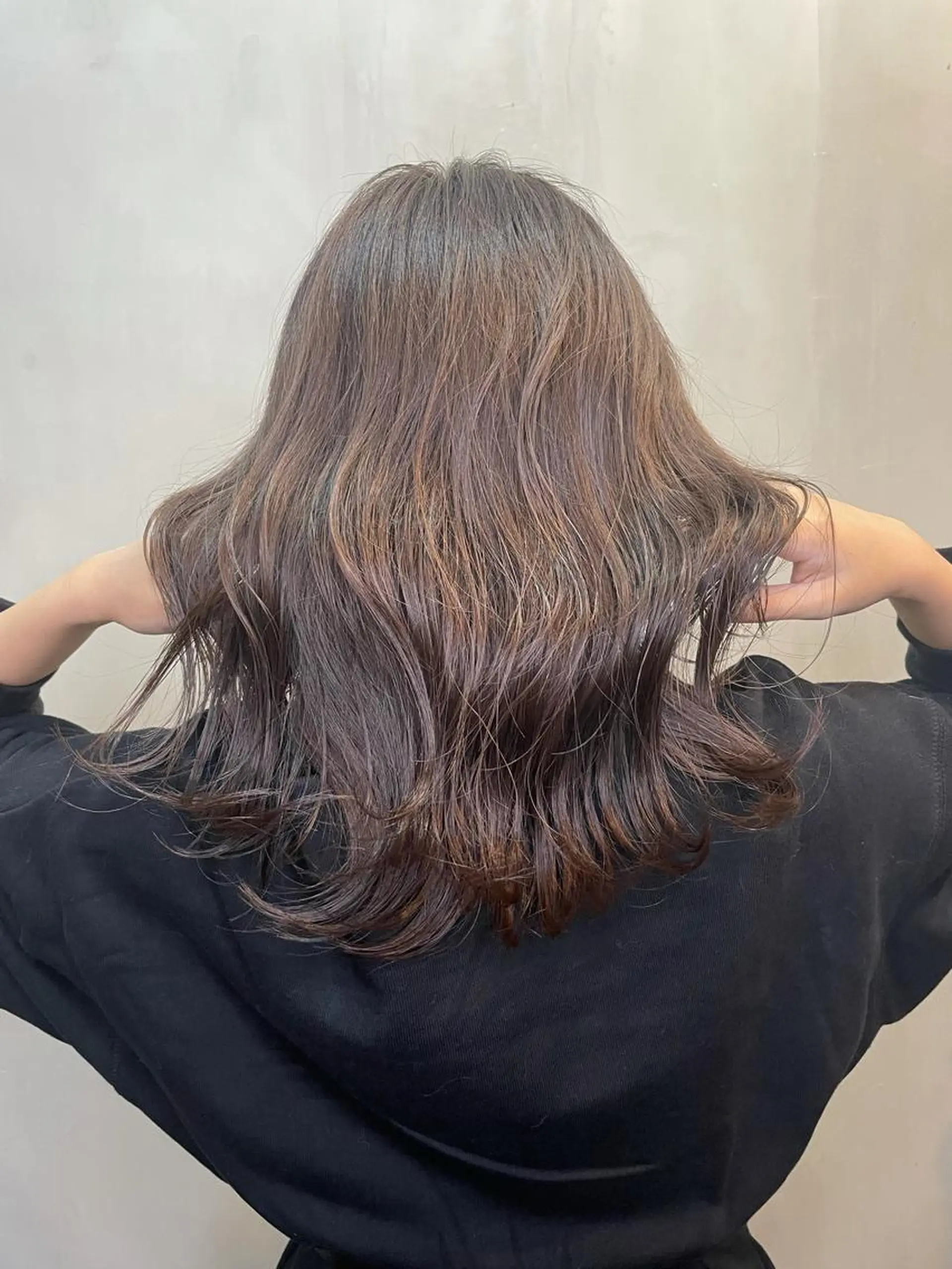 ミディアム カラー カット ヘアカラー トリートメント TMJ所属・バズる韓国ヘア 🇰🇷溝邊　拓麿のヘアスタイル
