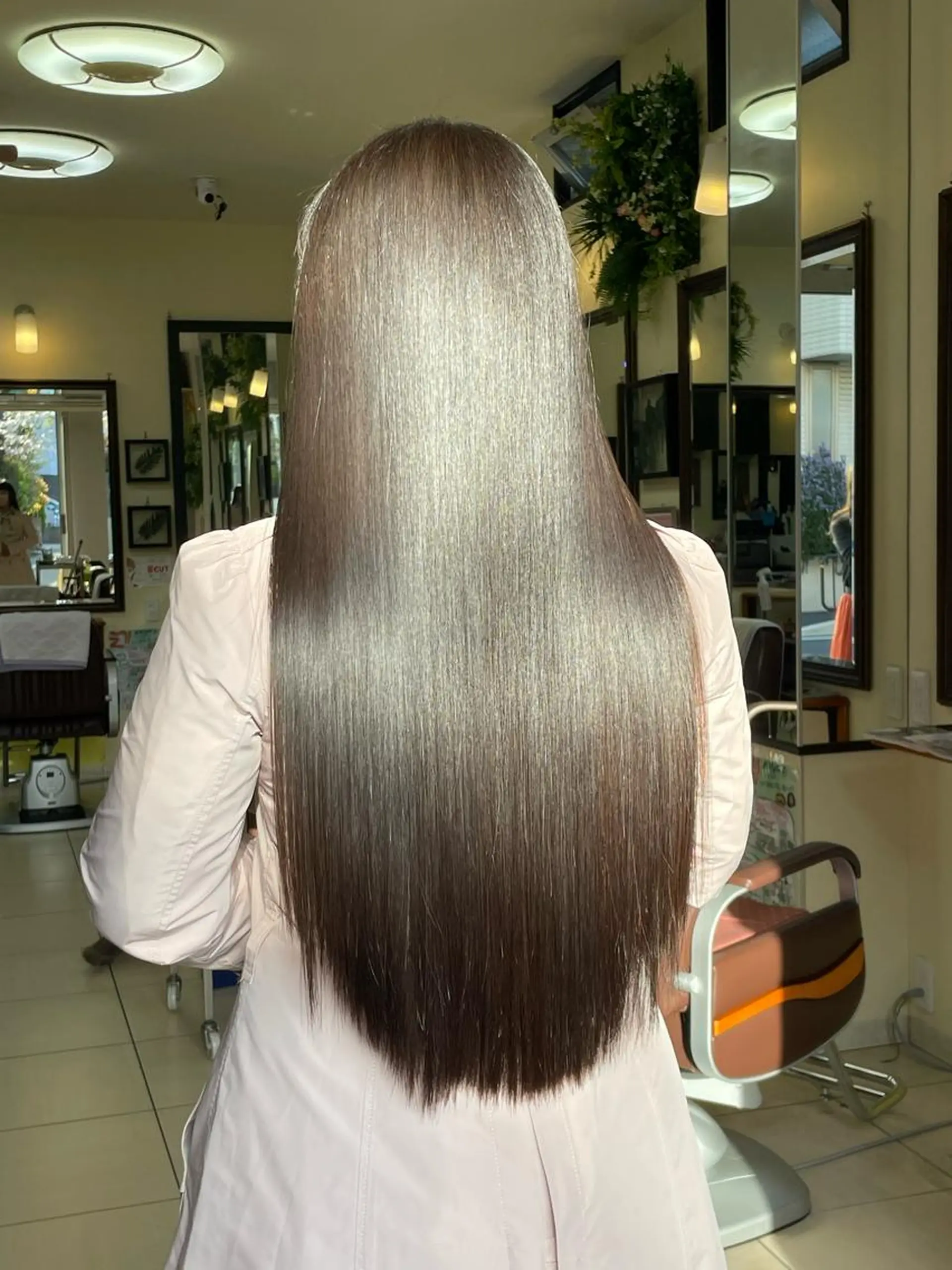 ロング 髪質改善 カット 縮毛矯正 トリートメント 美髪クリエイター 三浦　葵のヘアスタイル