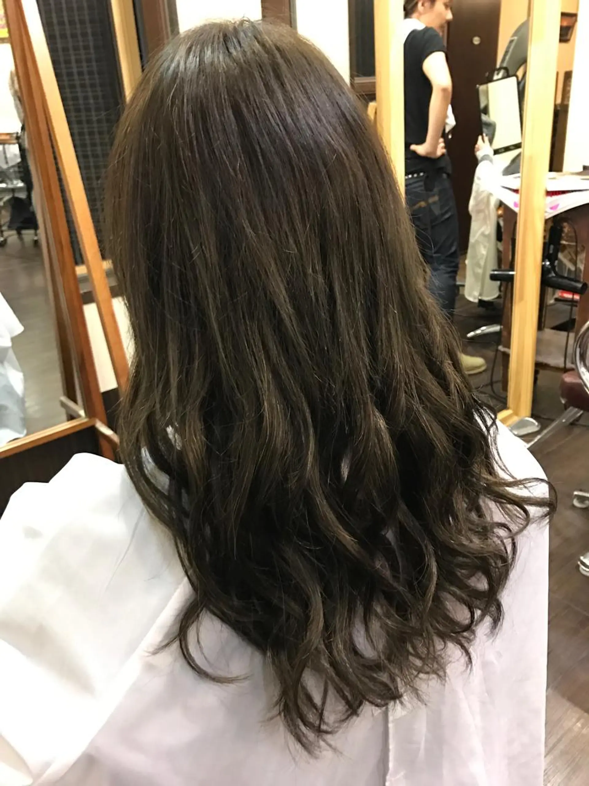 ロング ALLY（アリー）所属・ミニモお気に入り数 No.1宍戸雄弥のヘアスタイル