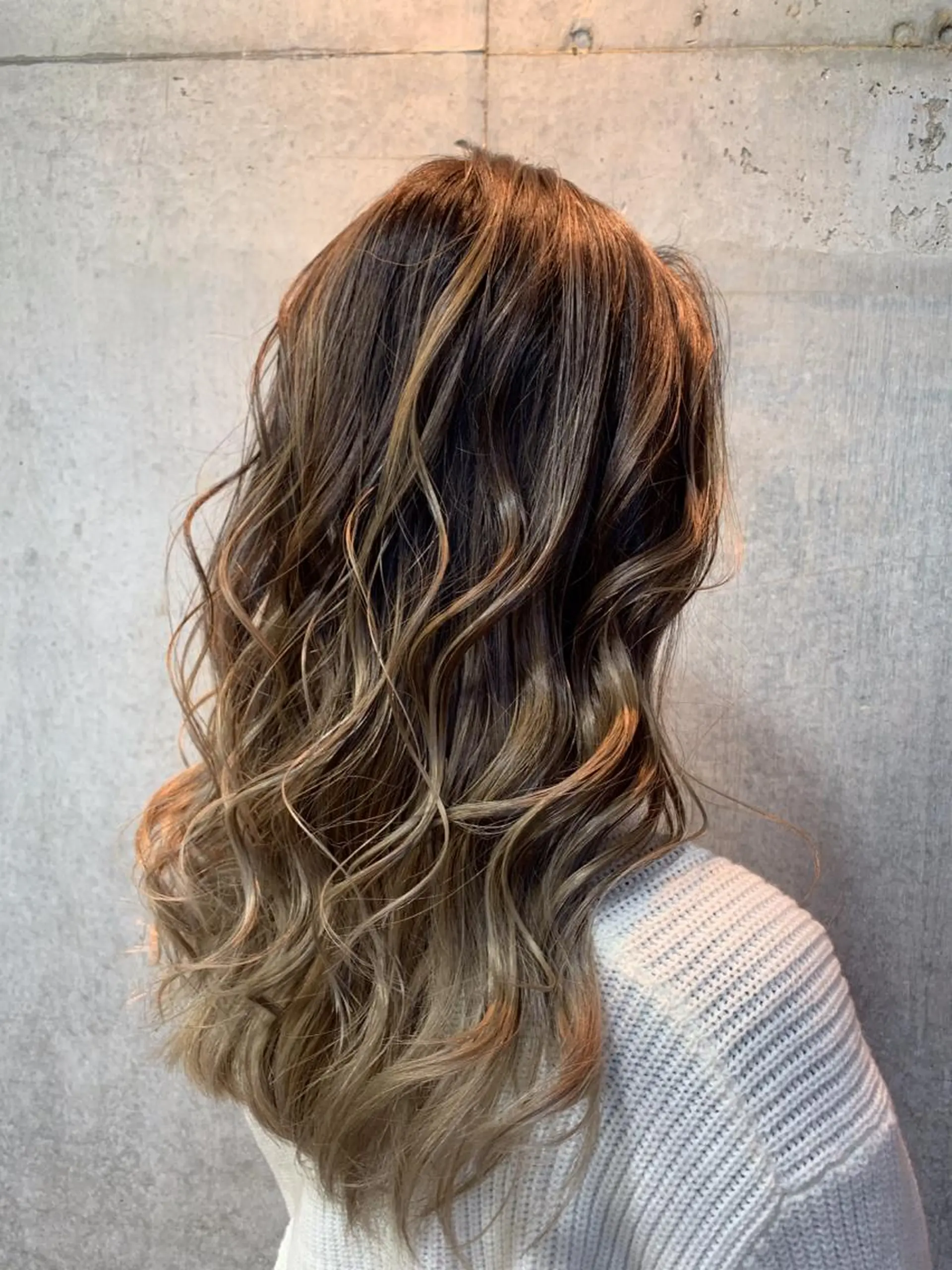 ロング カラー 天野 開のヘアスタイル