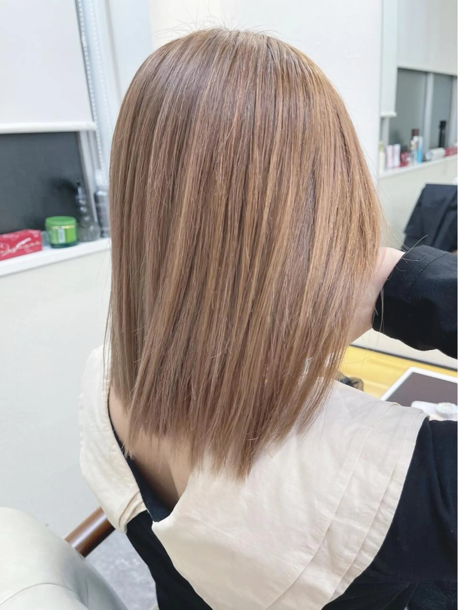 ミディアム ボブ 髪質改善 カット 縮毛矯正 H所属・H (エイチ) 烏丸御池店のヘアスタイル