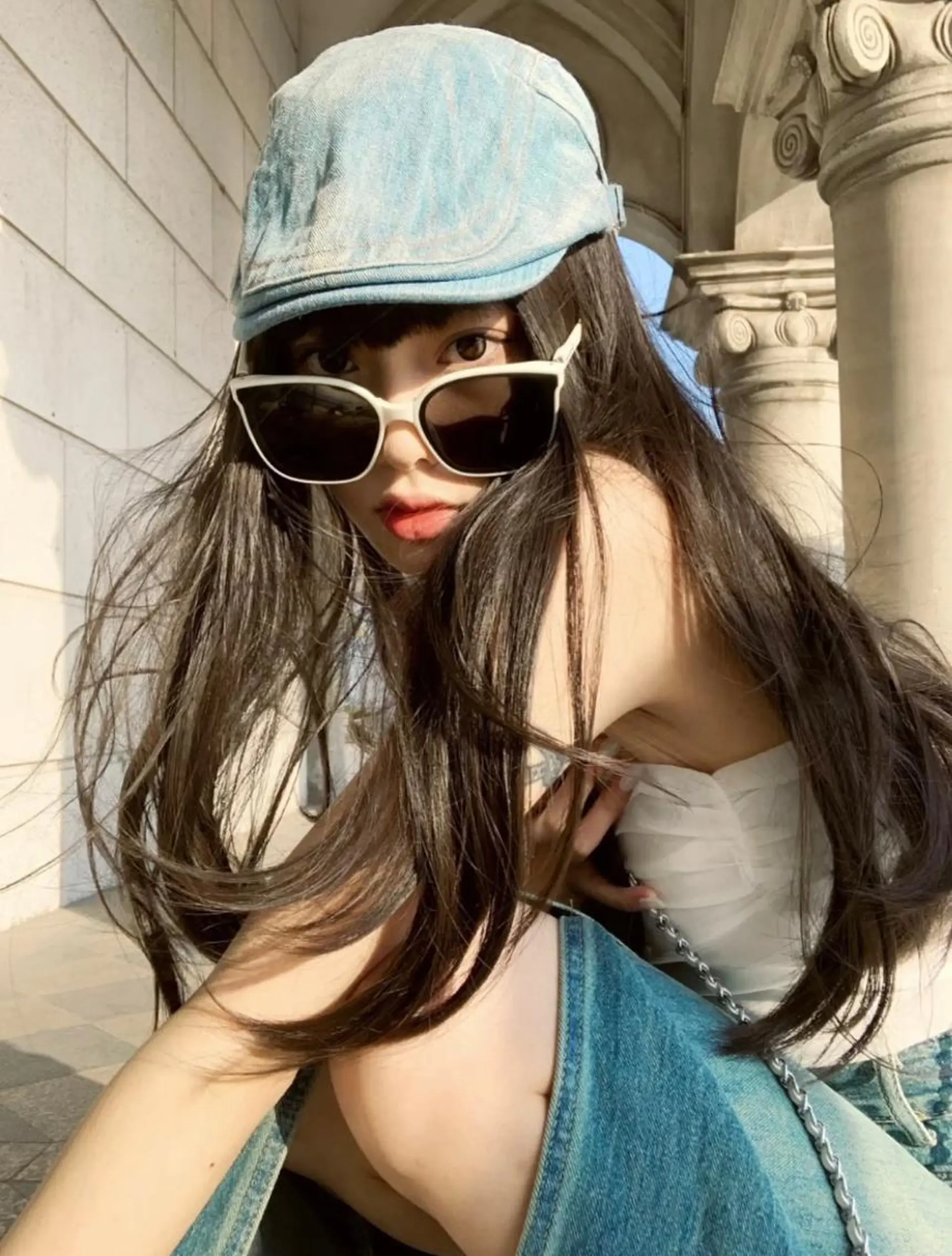 ミディアム カラー ヘアアレンジ 顔まわりレイヤー レイヤーカット 小顔カット カット ヘアカラー トリートメント mina 🌷のヘアスタイル