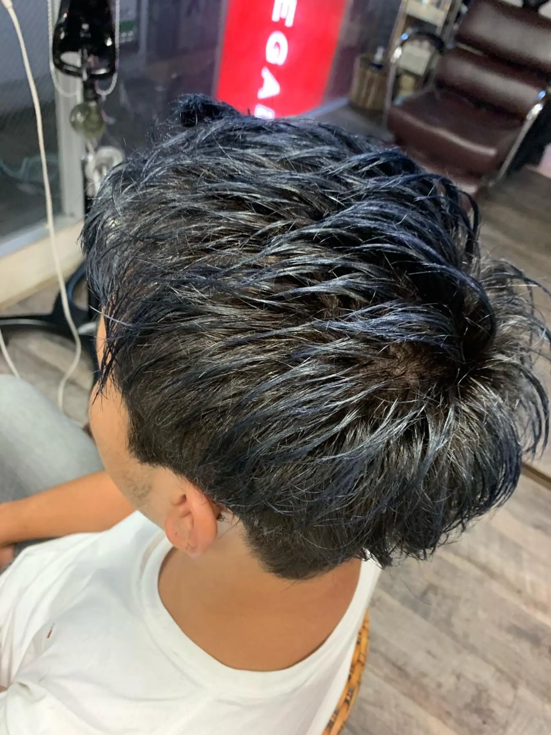 メンズ メンズブリーチ 🌈艶髪　矯正 川崎　海🌈のヘアスタイル