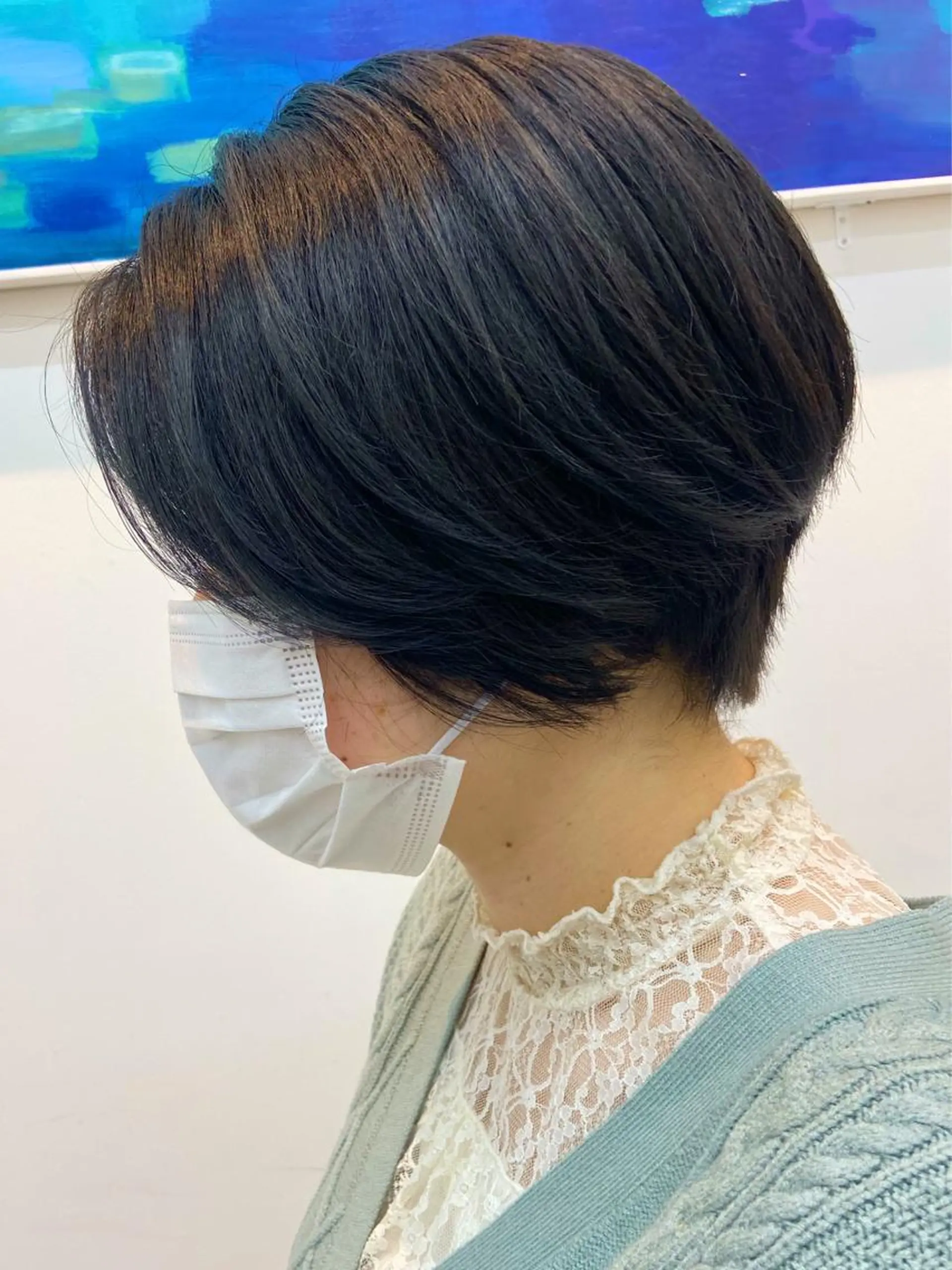 ショート アッシュ 淺谷 美紀のヘアスタイル