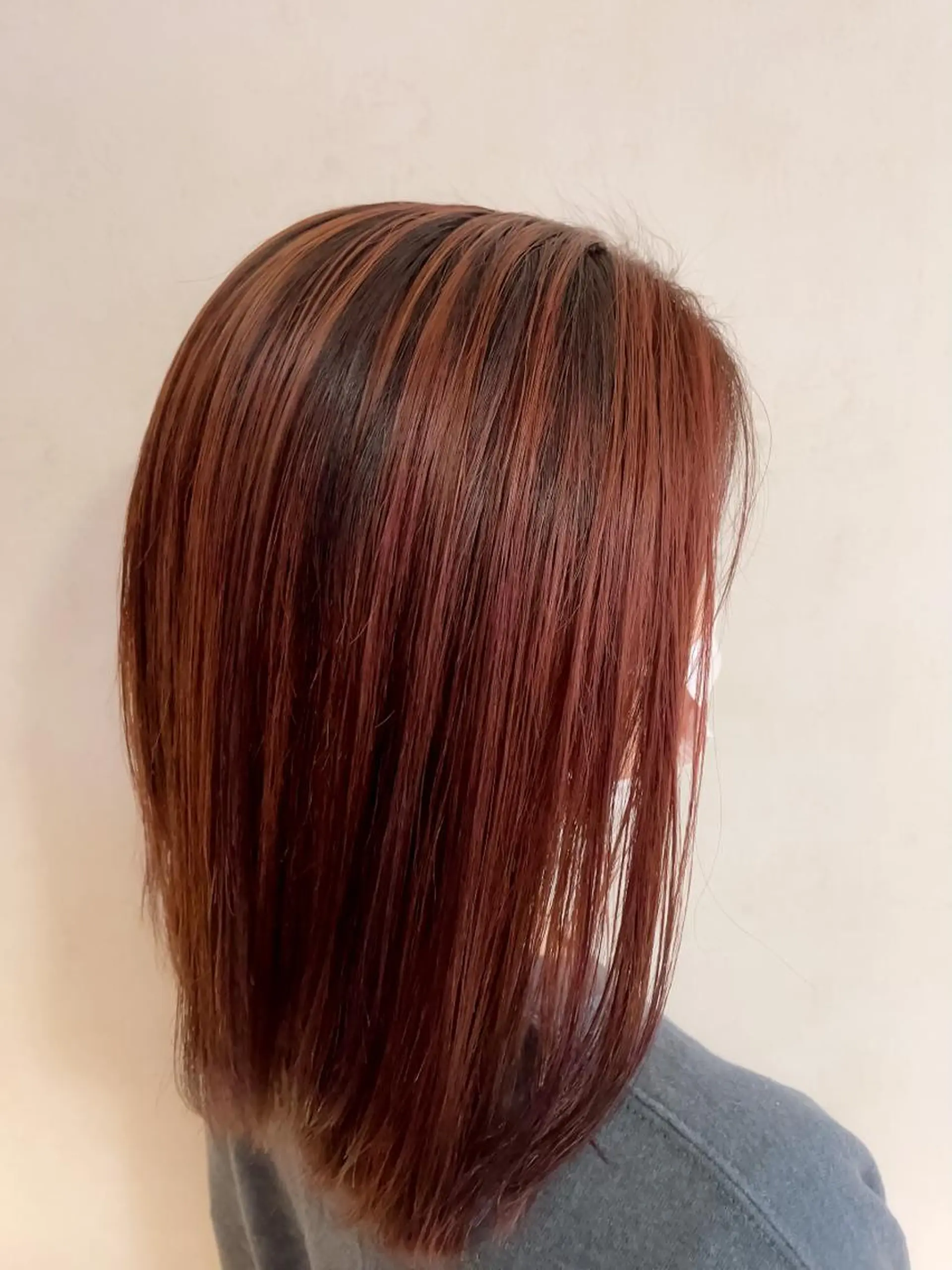 ミディアム J所属・市村 正義のヘアスタイル