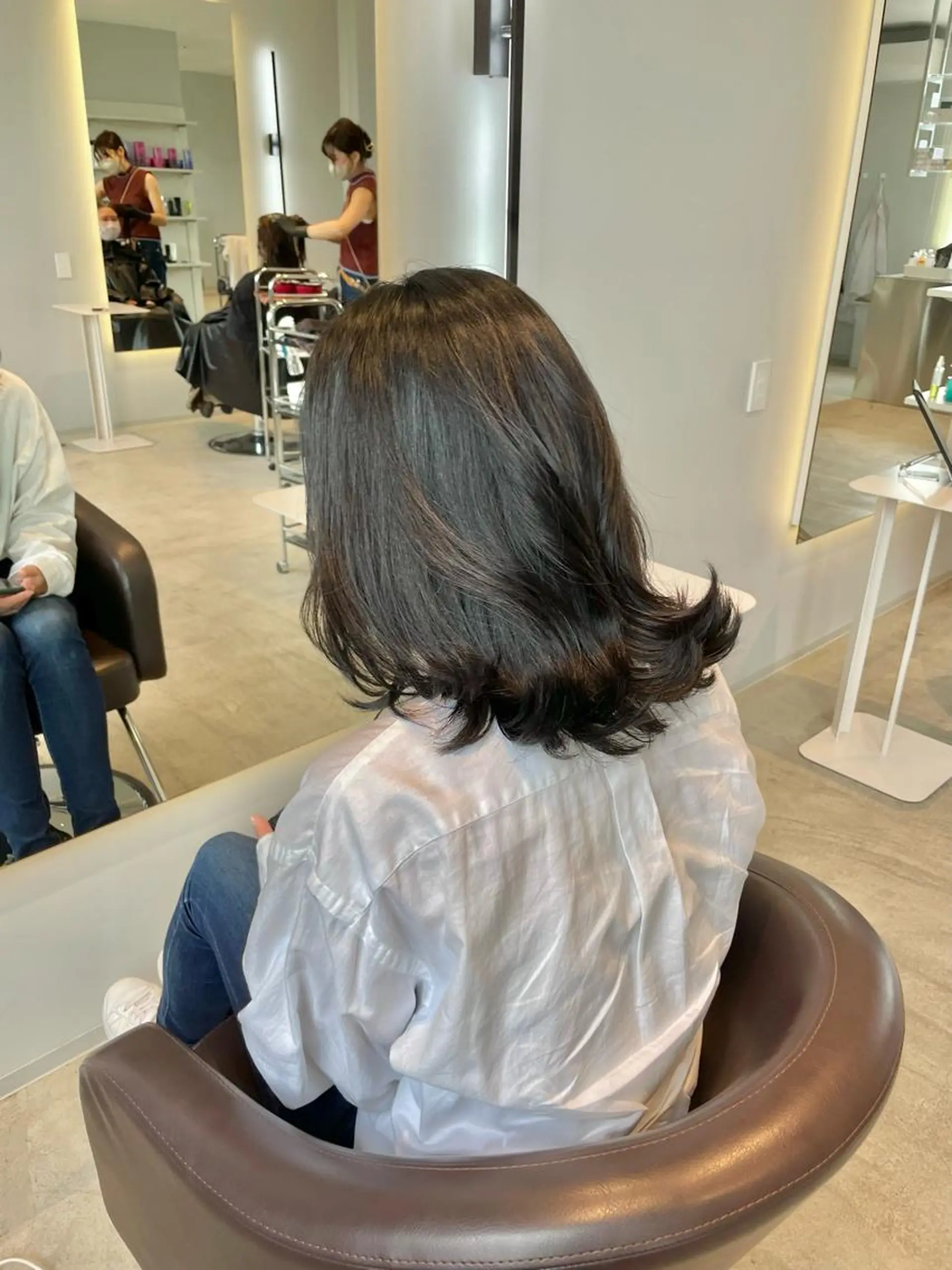 ミディアム ミディアムレイヤー レイヤーカット 中村 研介のヘアスタイル