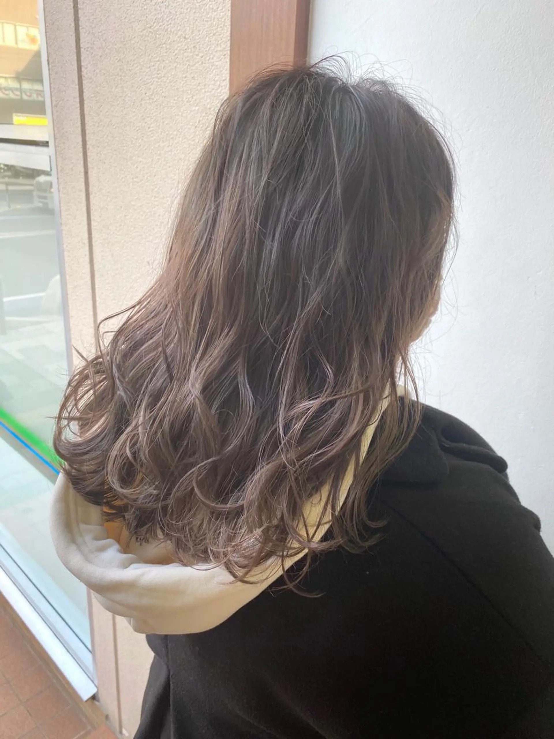 セミロング レイヤーカット SALOWIN大宮suite所属・🫧髪質改善🫧 園城寺裕也のヘアスタイル