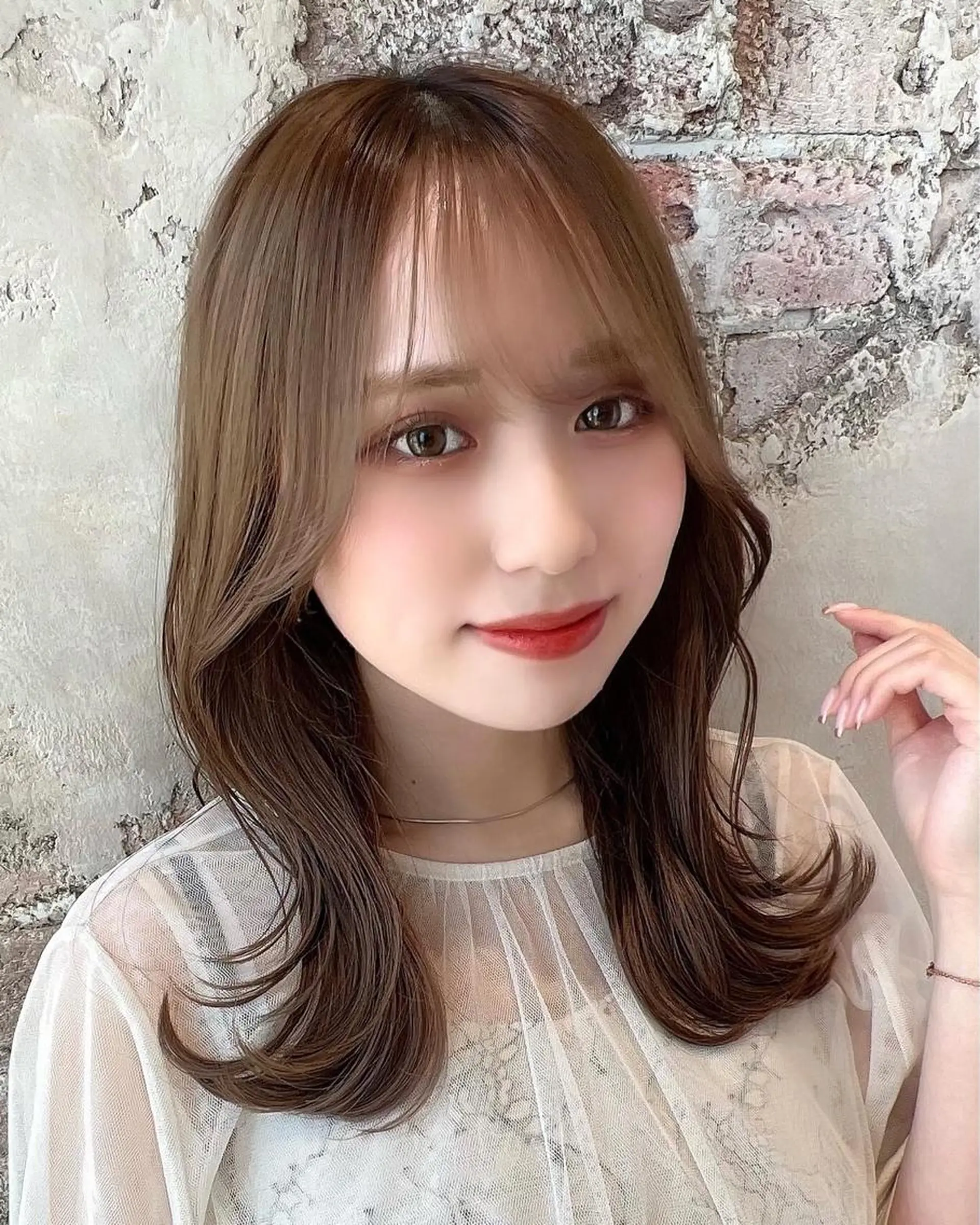 セミロング カラー ベージュカラー ブラウンカラー くびれヘア 髪質改善 縮毛矯正 カット ヘアカラー トリートメント 🧡くびれヘア/前髪 顔周り🧡久原結衣のヘアスタイル