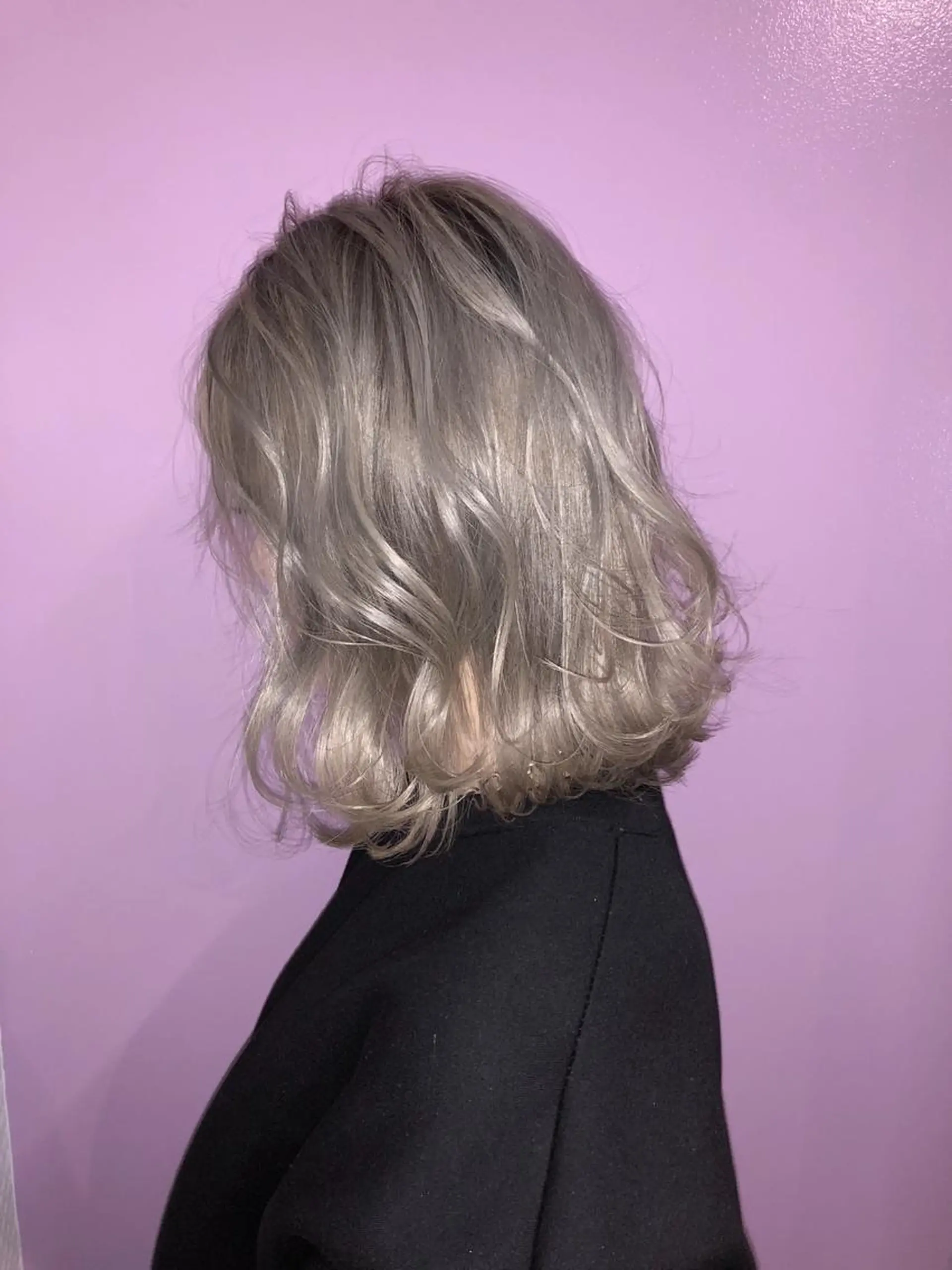 ミディアム カラー ベージュカラー ブリーチ ヘアカラー 渡邊 直輝のヘアスタイル