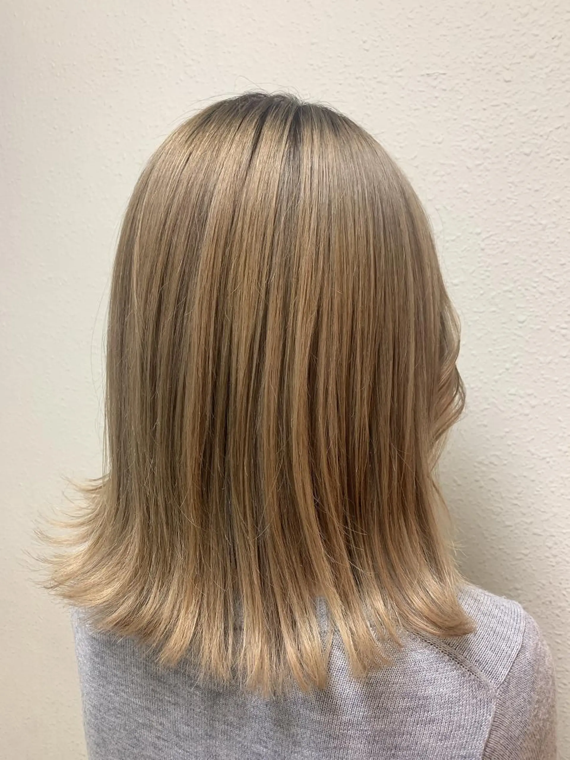 ミディアム カラー エンドウ ミノリ🤎 /半個室/レイヤーのヘアスタイル