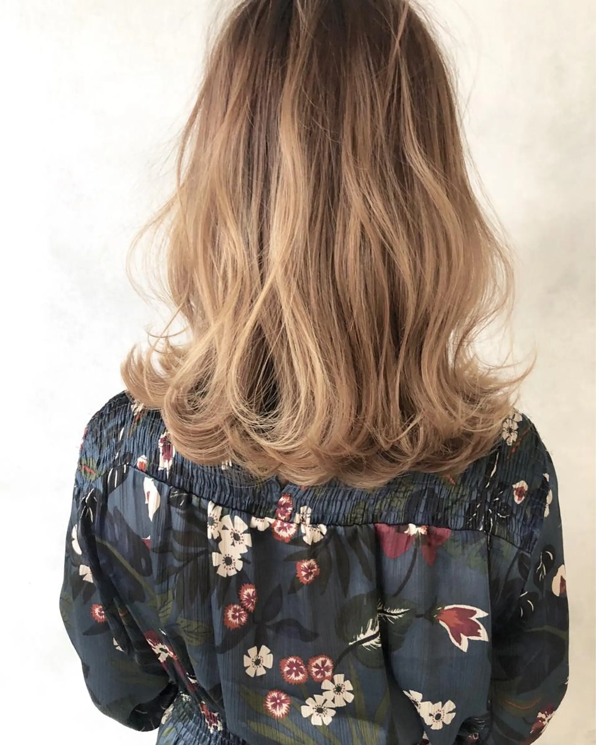 ミディアム 小澤大輔 YOLO hairのヘアスタイル