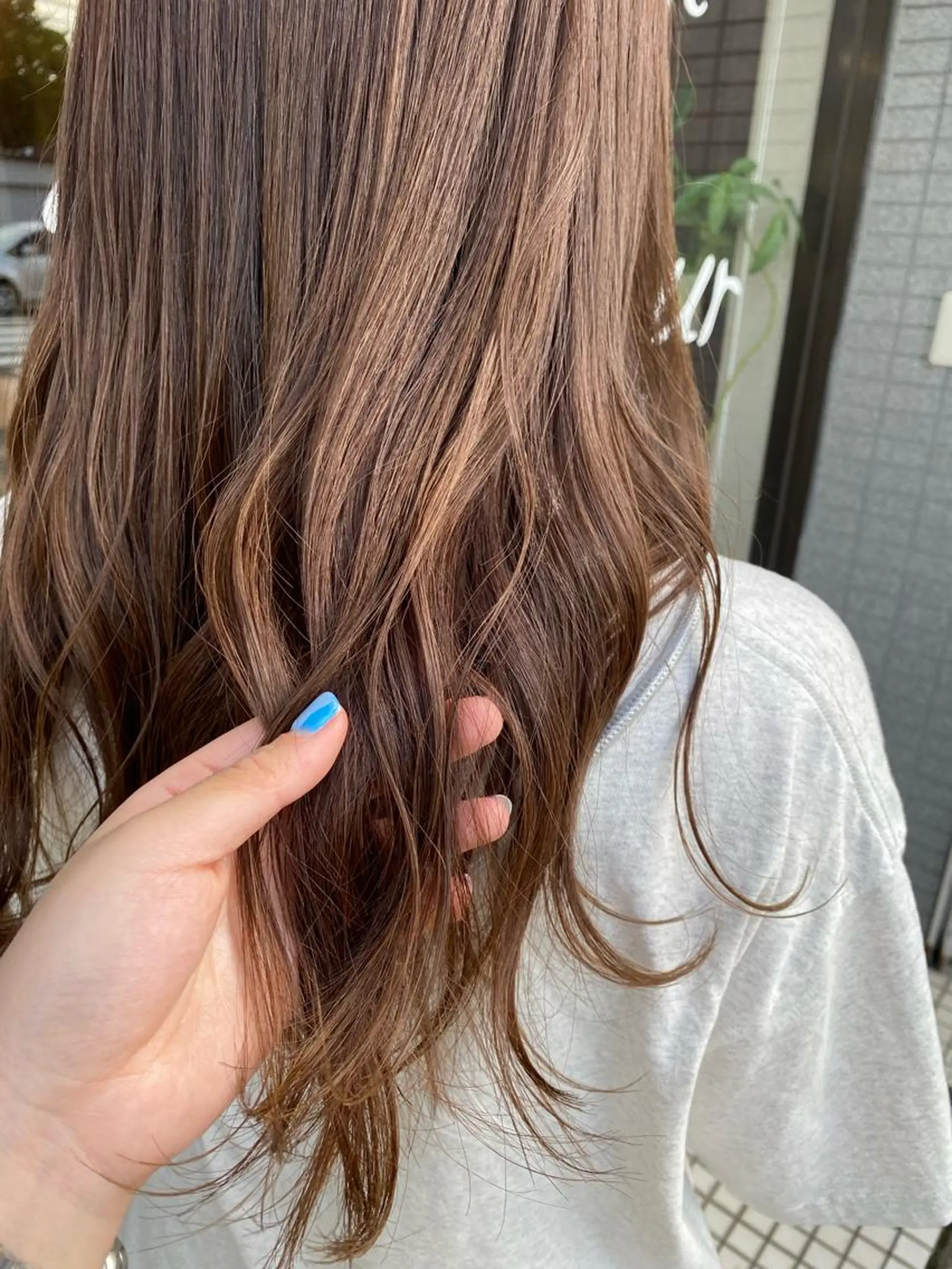 ロング ヘアカラー Un Fleur所属・立野 希沙のヘアスタイル