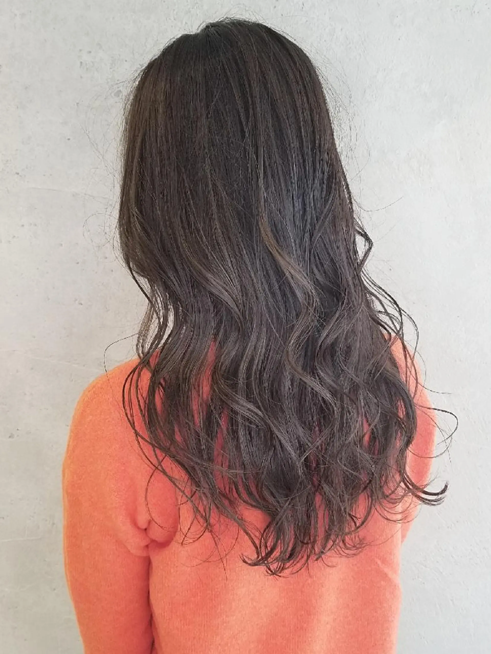 ロング カラー ヘアアレンジ アディクシーカラー アッシュ アッシュブラウン アッシュグレー アッシュグレージュ フルール所属・🌟透明感カラー 🌟SAITO🌟のヘアスタイル