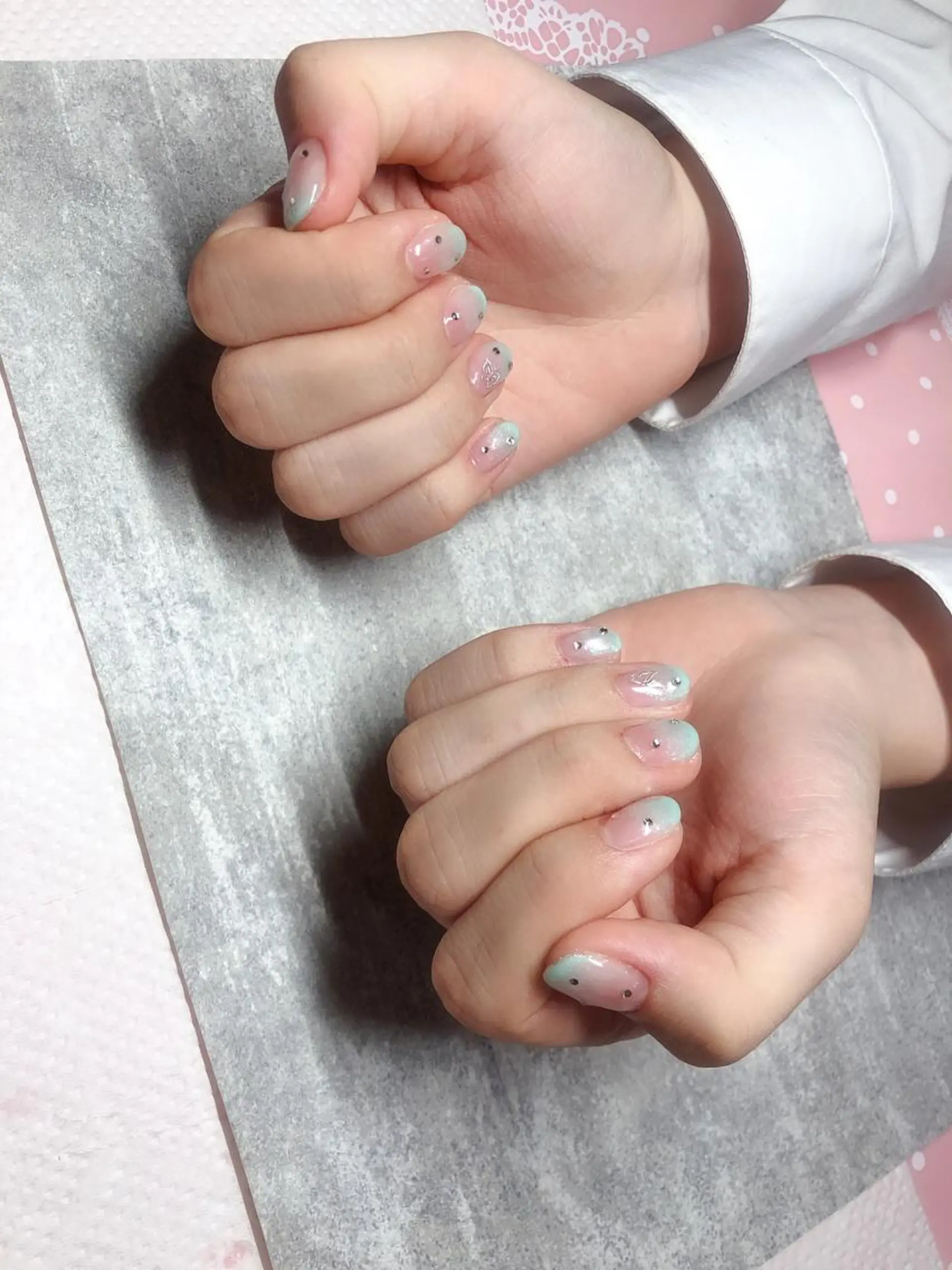 ネイル グラデーション Fairyフェアリーネイルサロン所属・Fairy フェアリーネイルのネイルデザイン