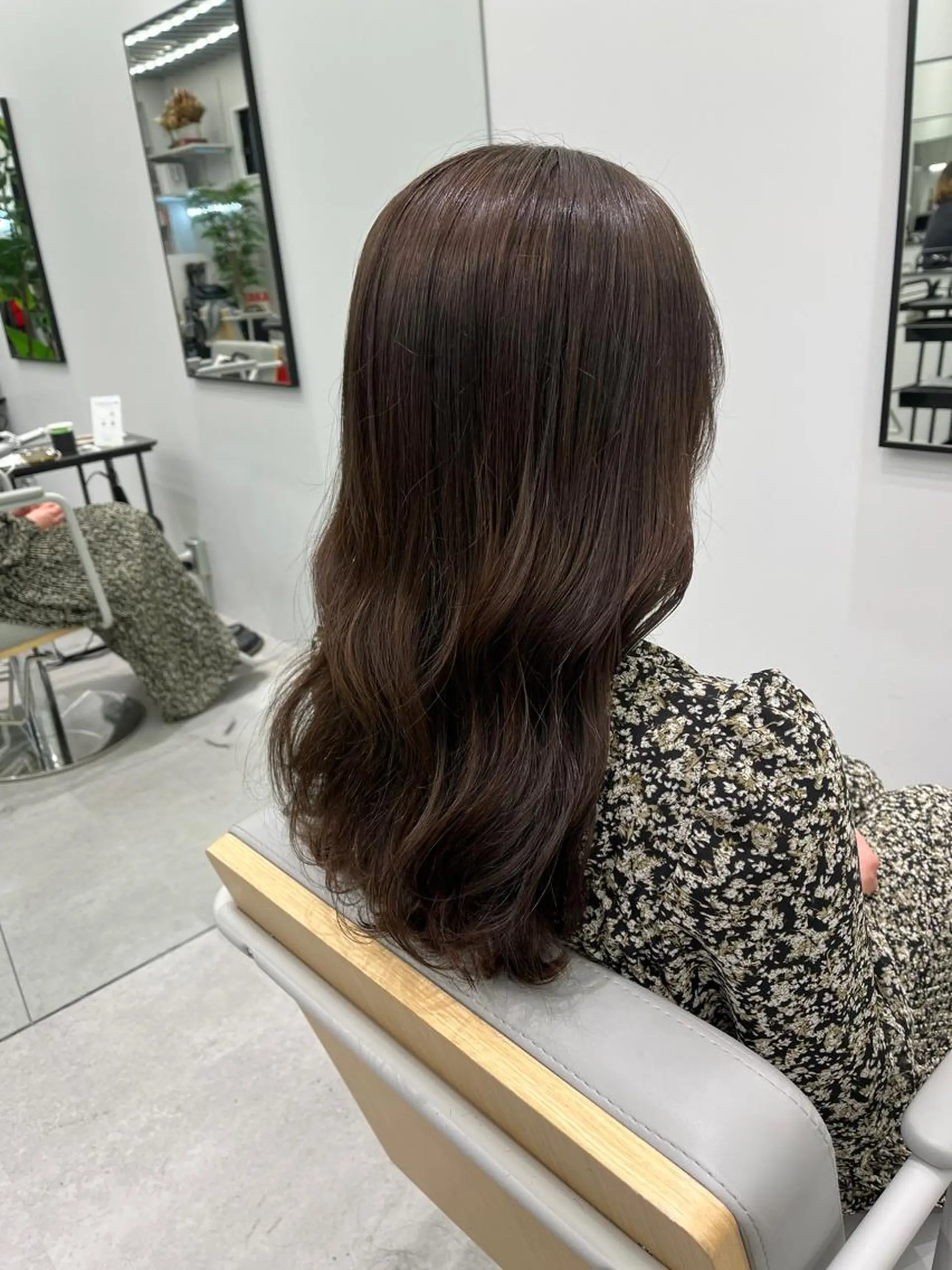 ロング カラー 菅 樹希弥のヘアスタイル