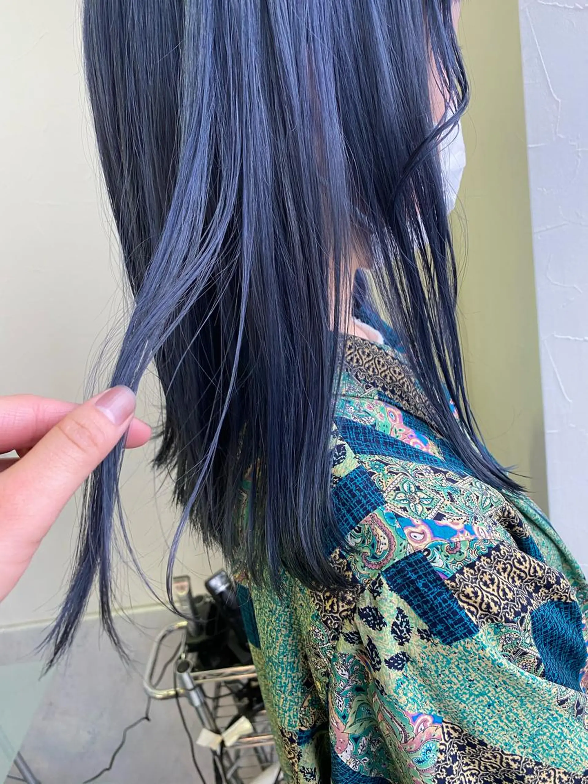 カラー ブリーチ ブルーカラー 透明感カラー 大森 有紗のヘアスタイル
